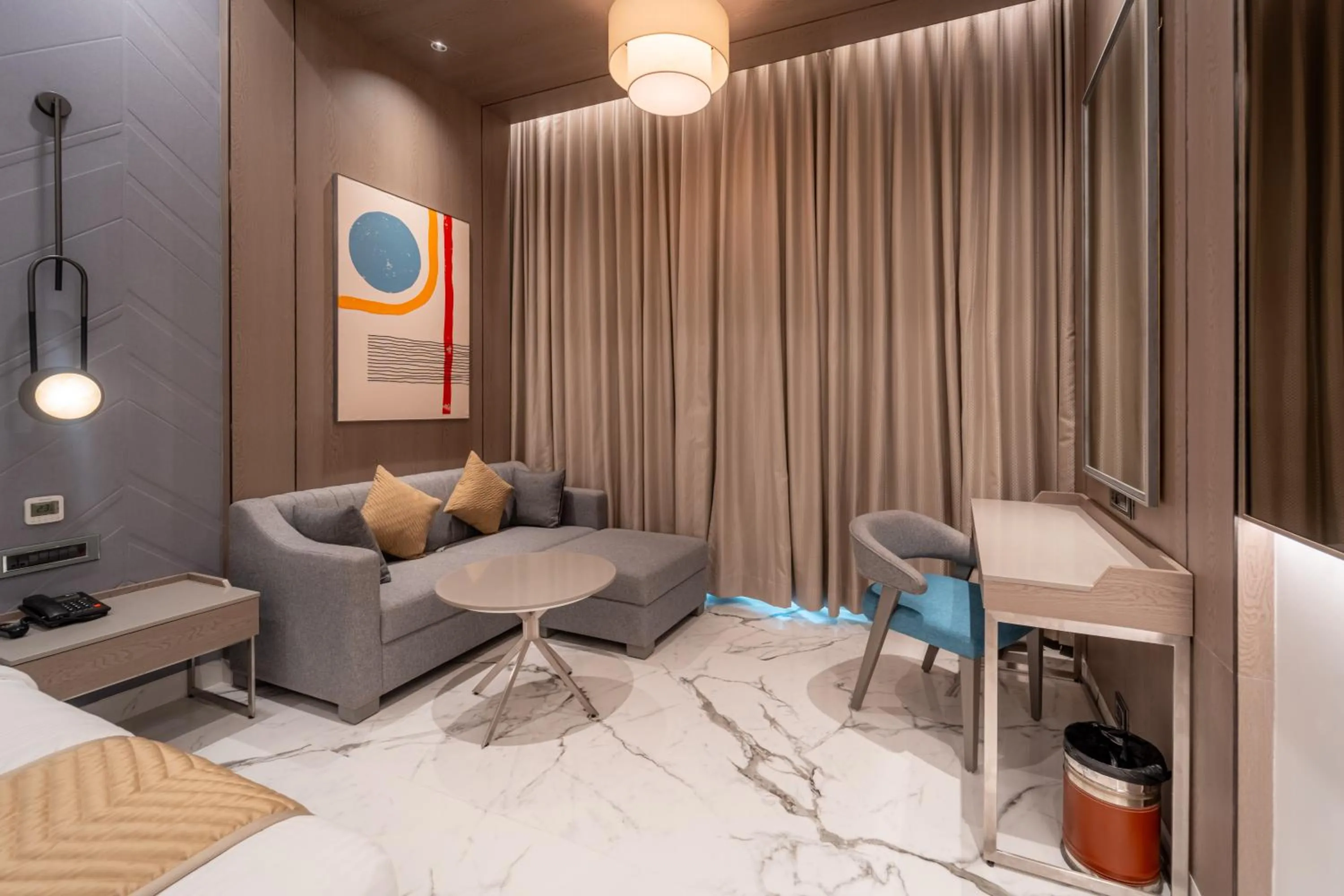 Living room in Enrise by Sayaji Bhopal