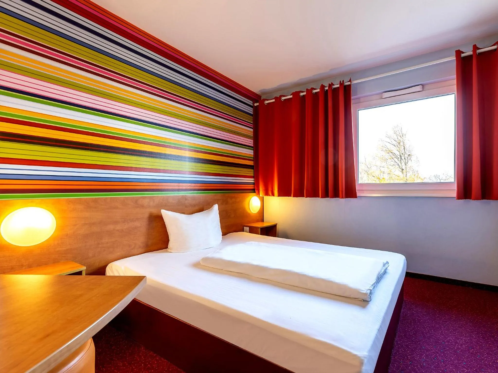 Photo of the whole room, Bed in Hotel Rhynern Nord