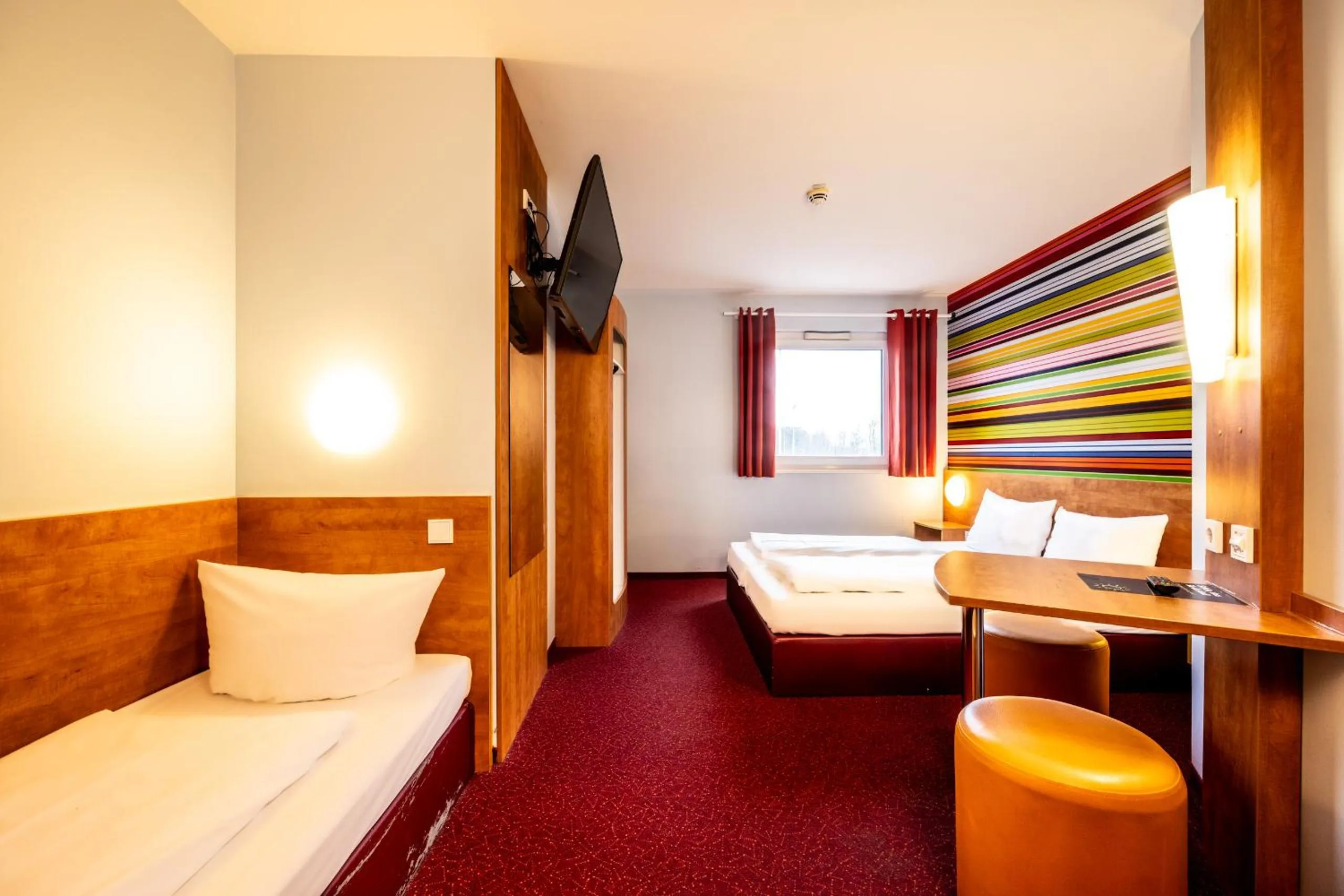 Photo of the whole room, Bed in Hotel Rhynern Nord