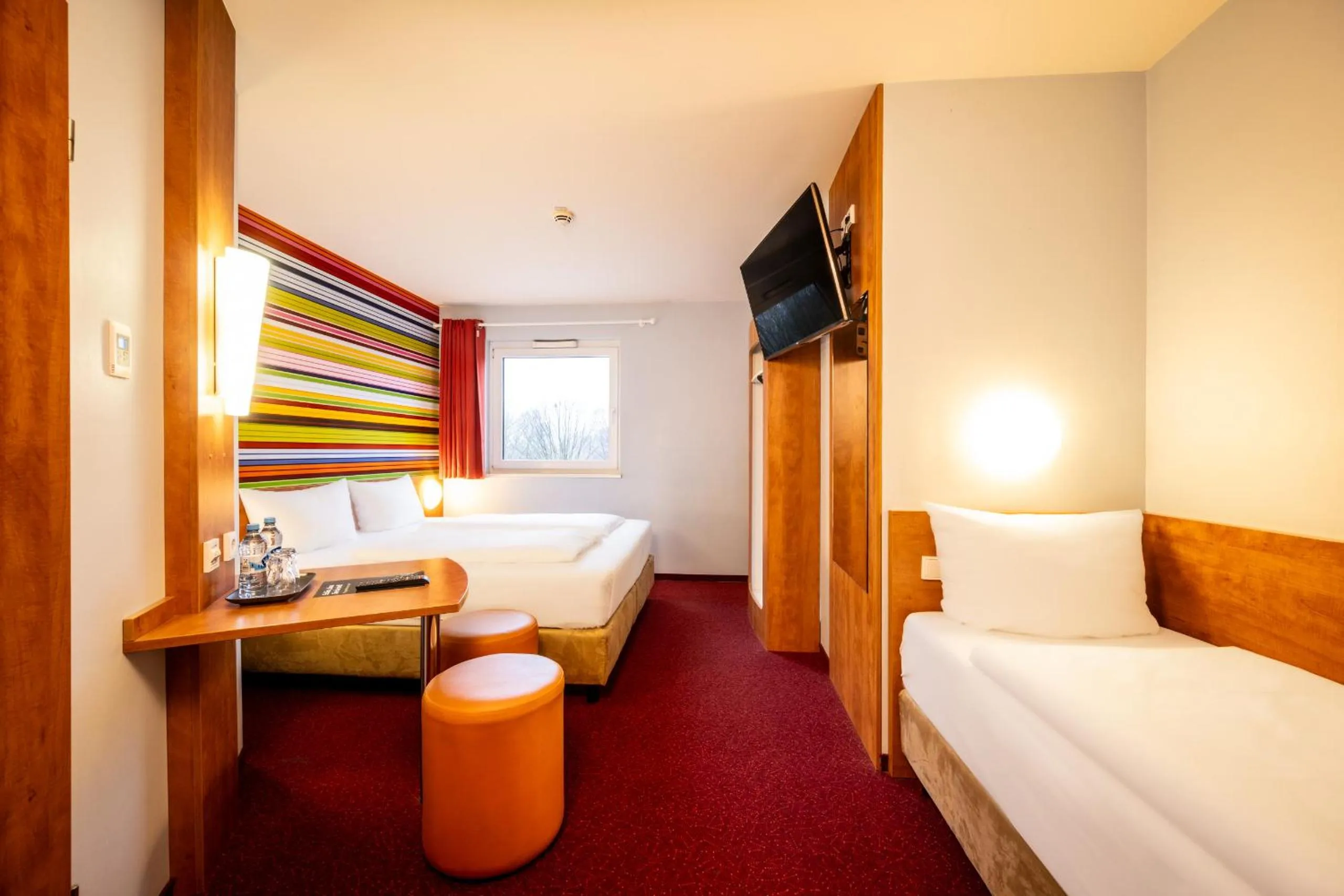 Photo of the whole room, Bed in Hotel Rhynern Nord