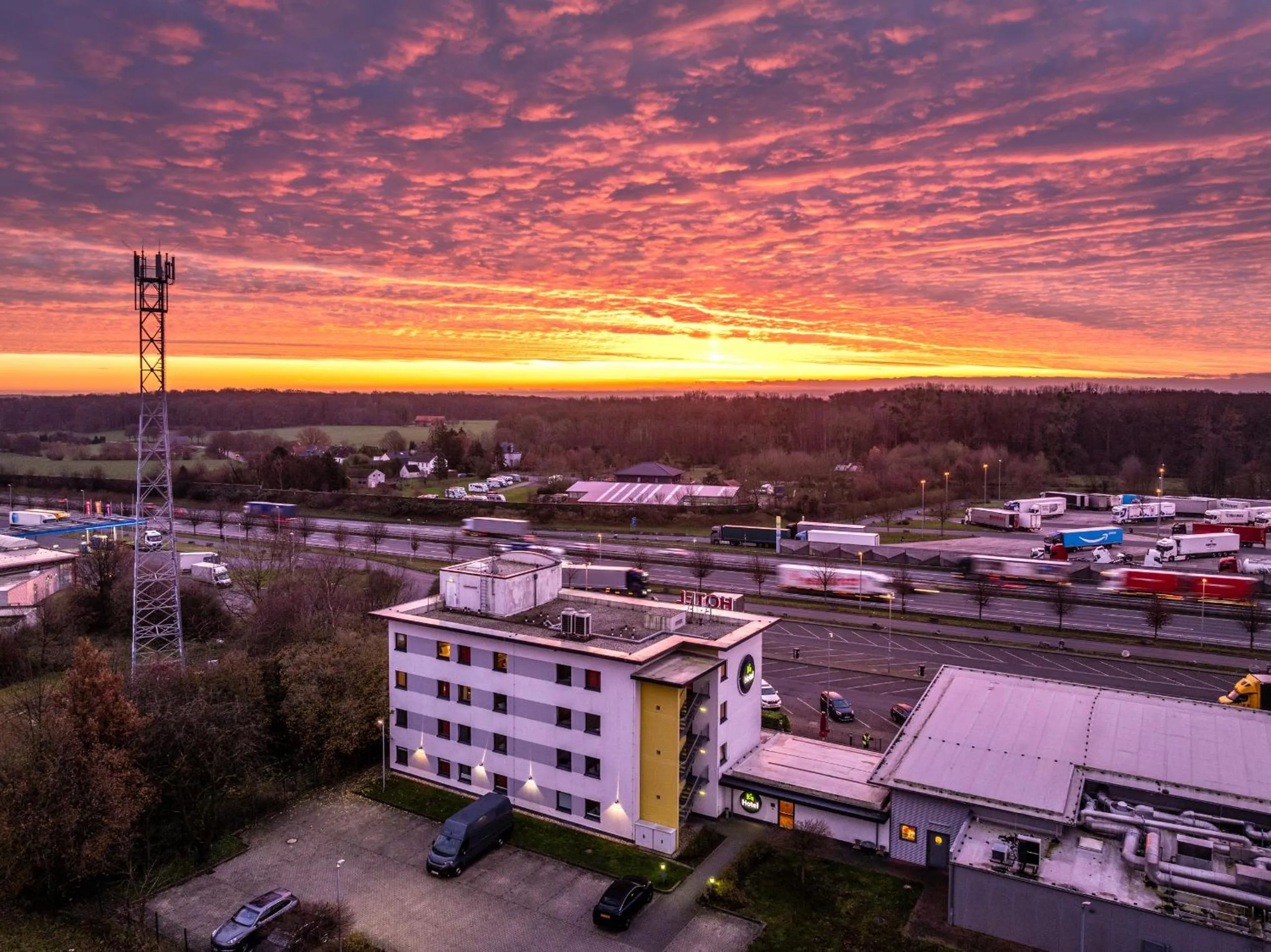 Facade/entrance in Hotel Rhynern Nord