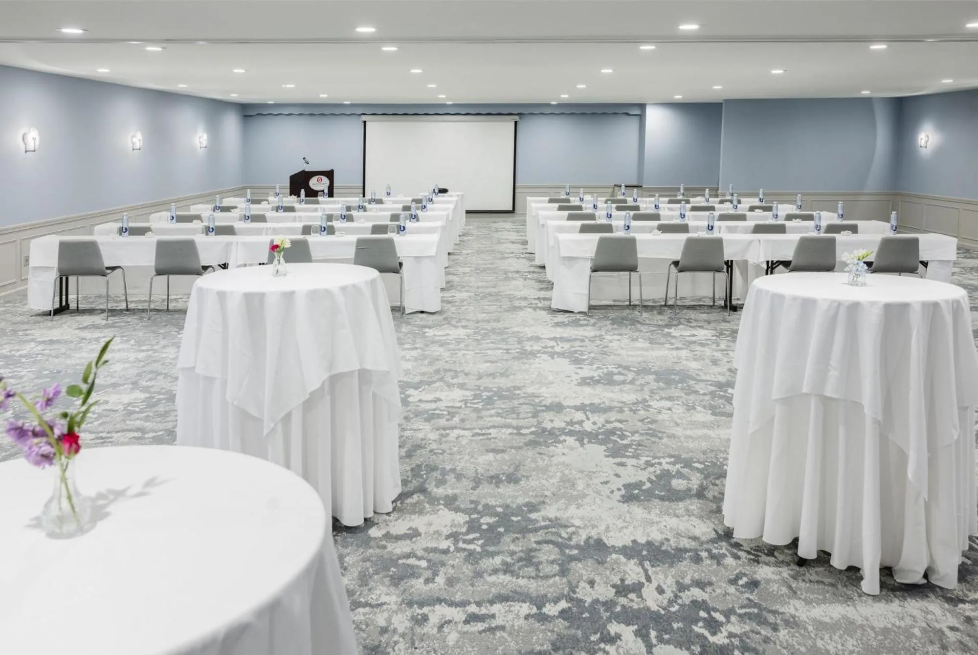 Banquet/Function facilities in Red Jacket Beach Resort