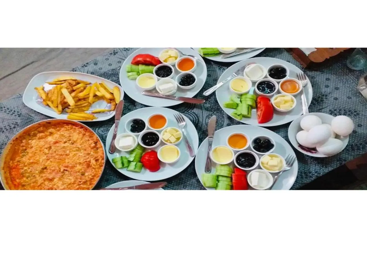 Food and drinks in Avcıoğlu Konak Otel