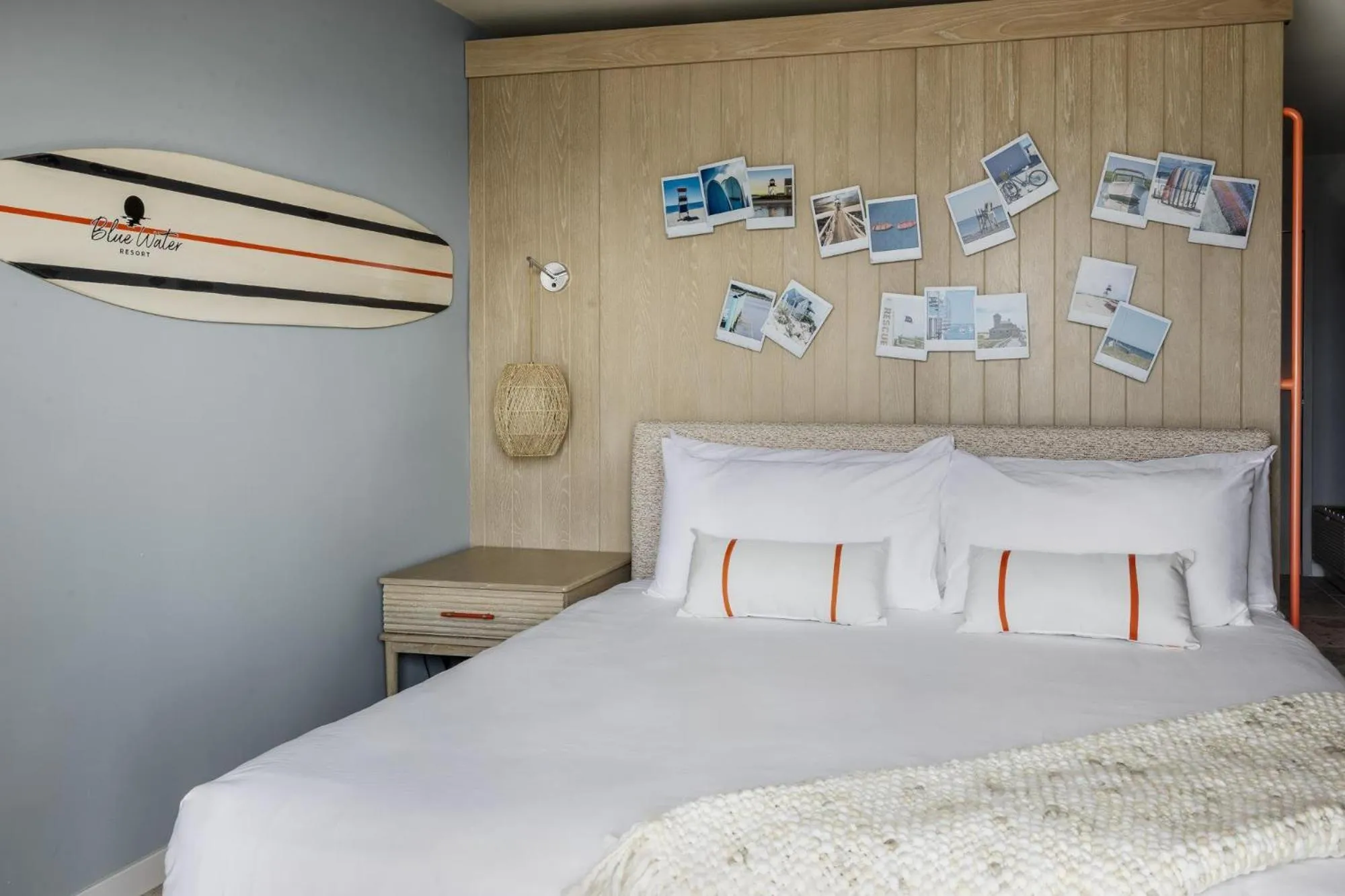 Bedroom, Bed in Blue Water Resort