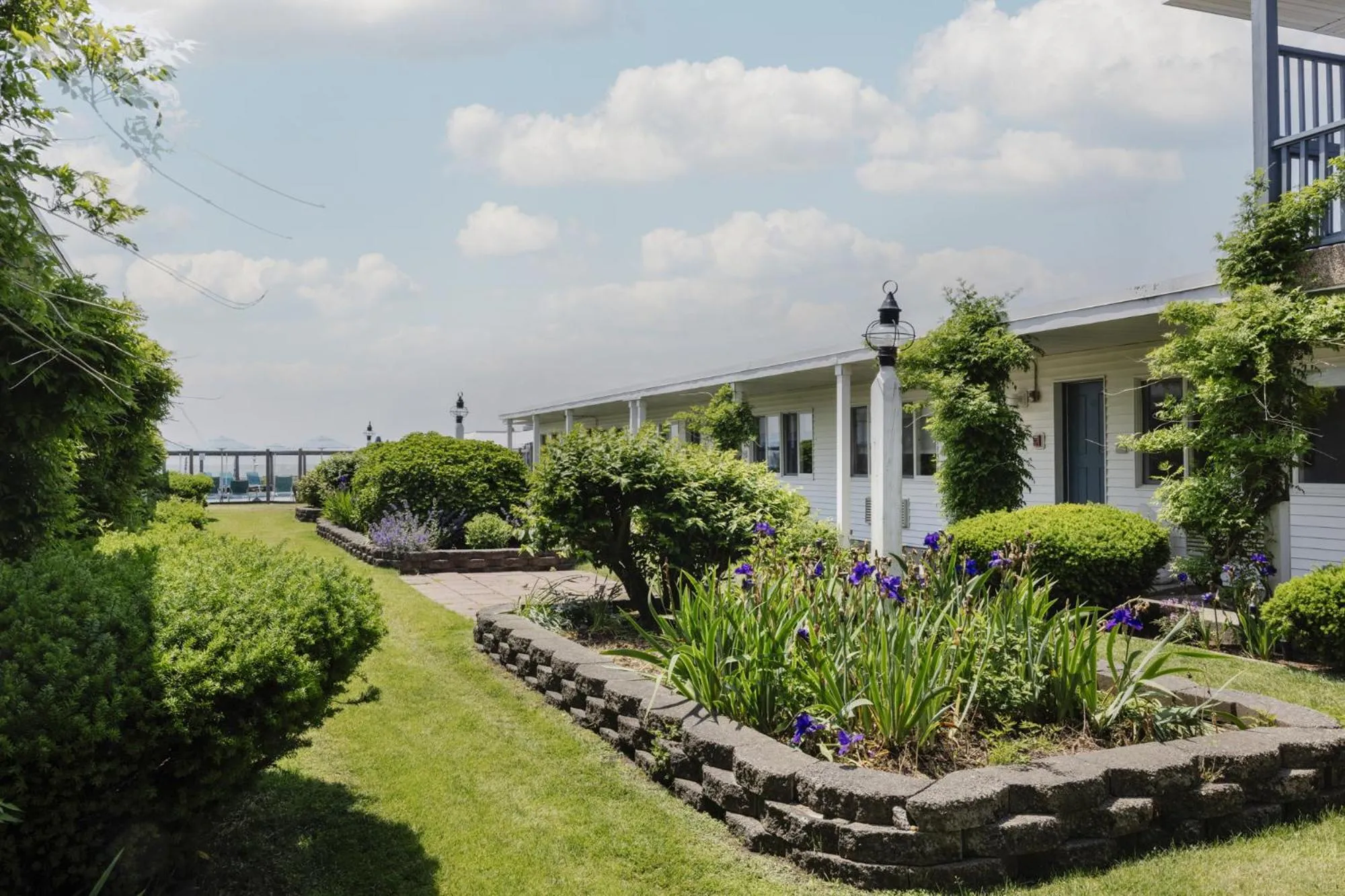 Inner courtyard view in Blue Water Resort