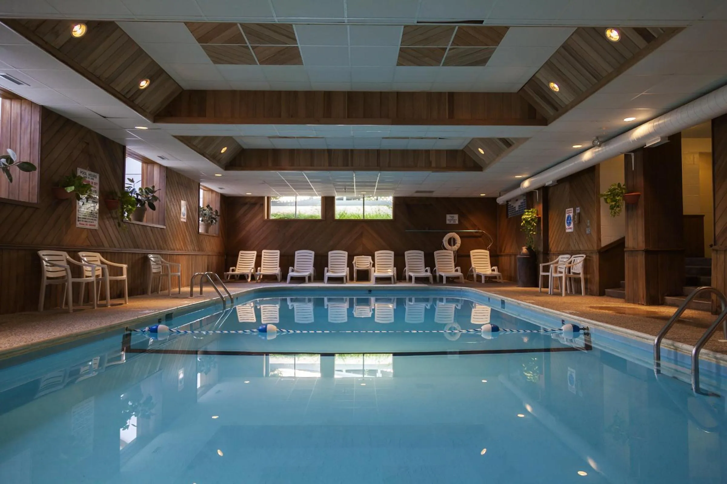 Swimming pool in Blue Water Resort