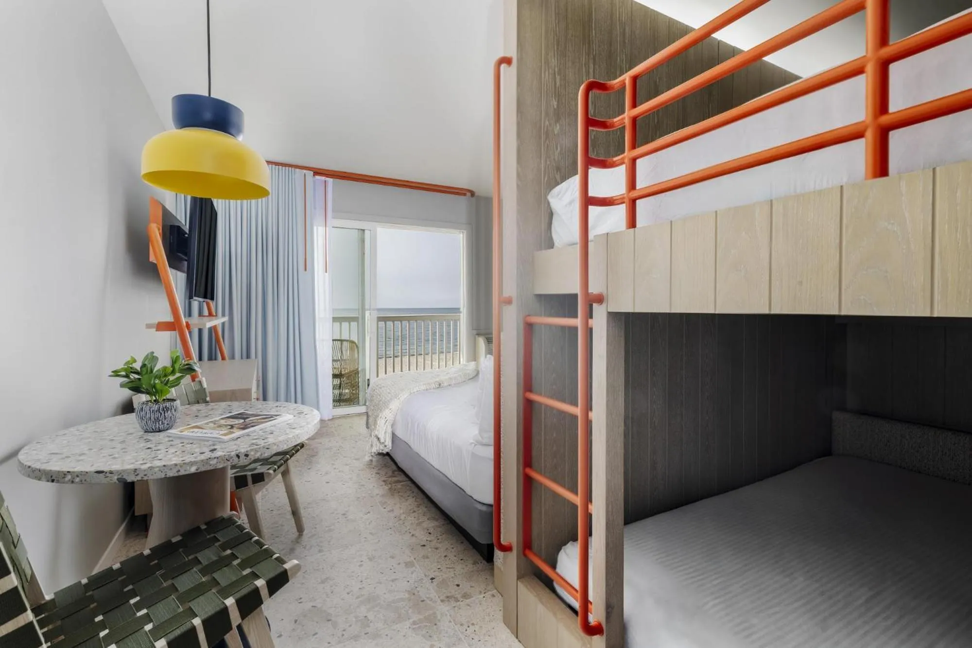 Bedroom, Bed in Blue Water Resort