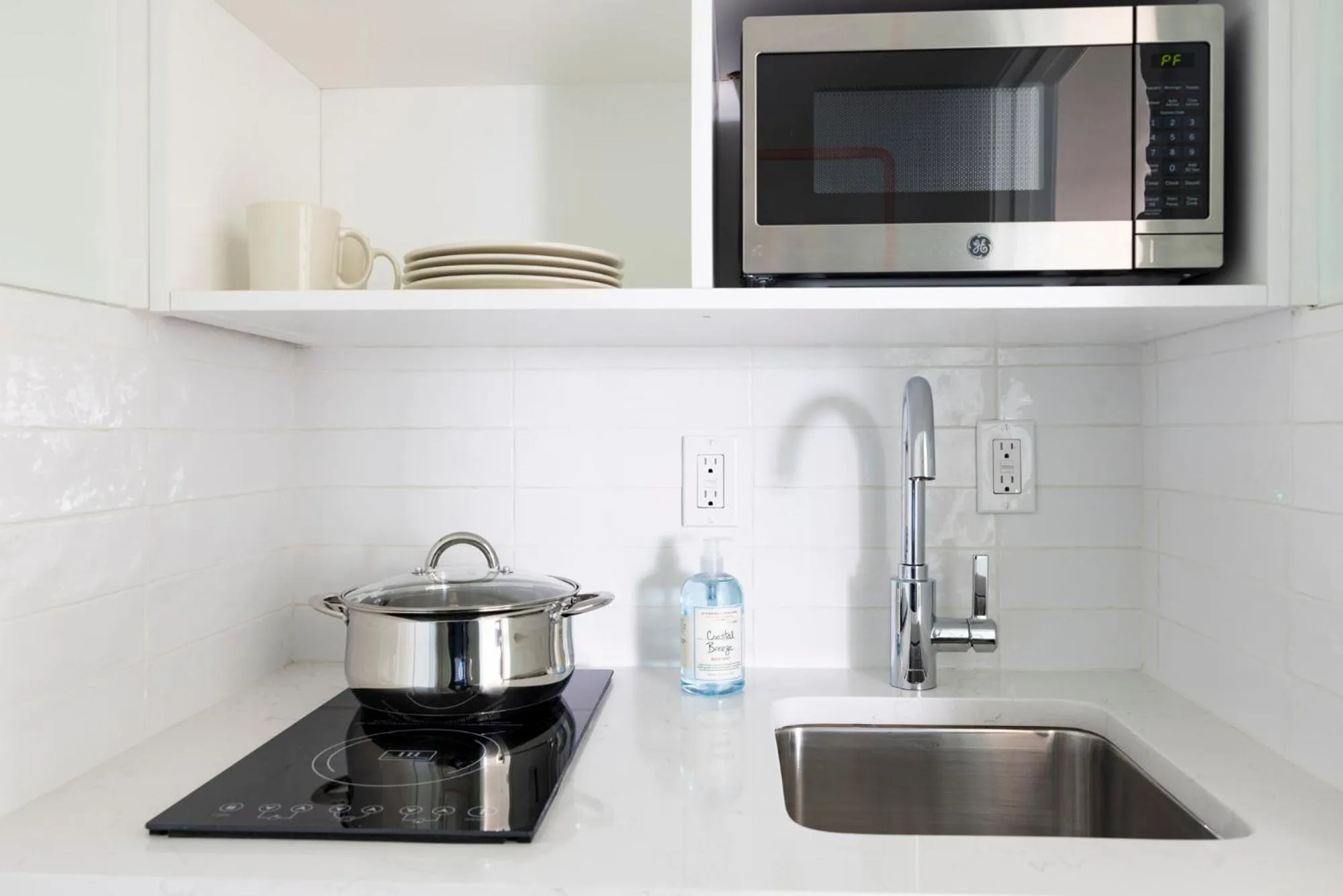 Kitchen or kitchenette in Blue Water Resort