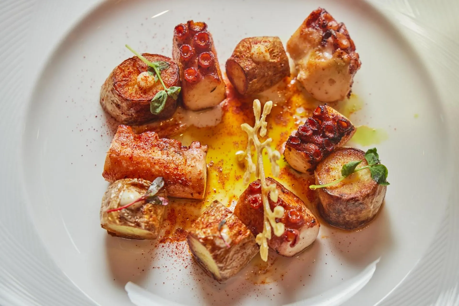 Restaurant/places to eat in Beacon Hill Hotel