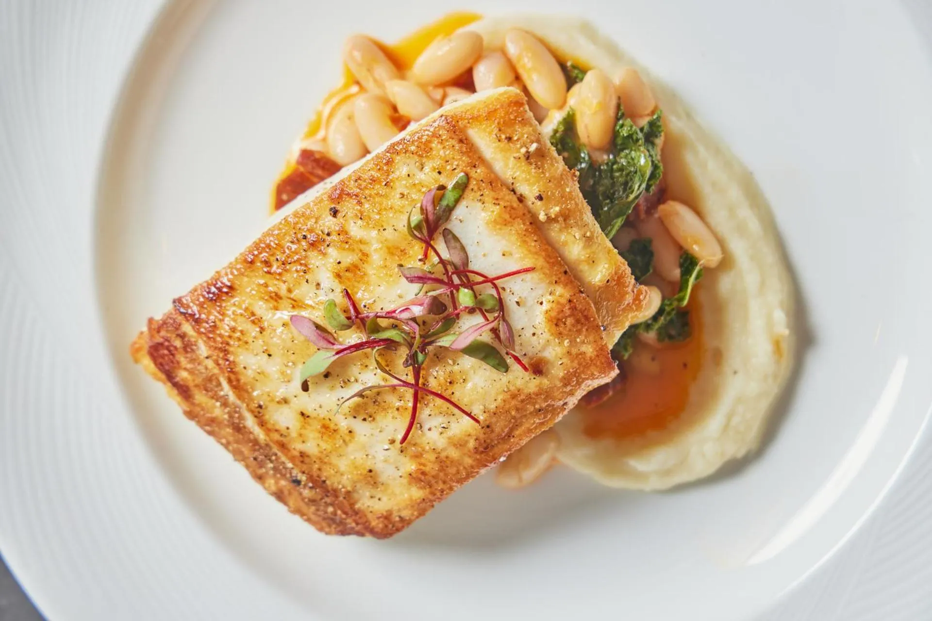 Restaurant/places to eat in Beacon Hill Hotel