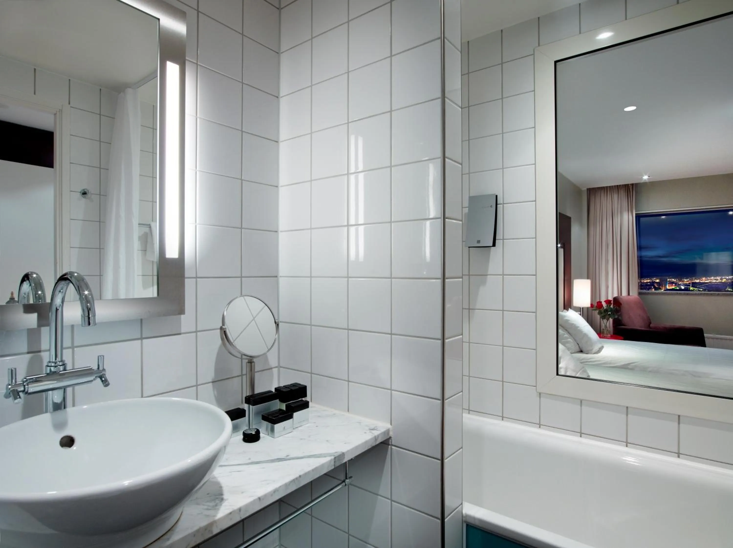 Bathroom in Gothia Towers & Upper House