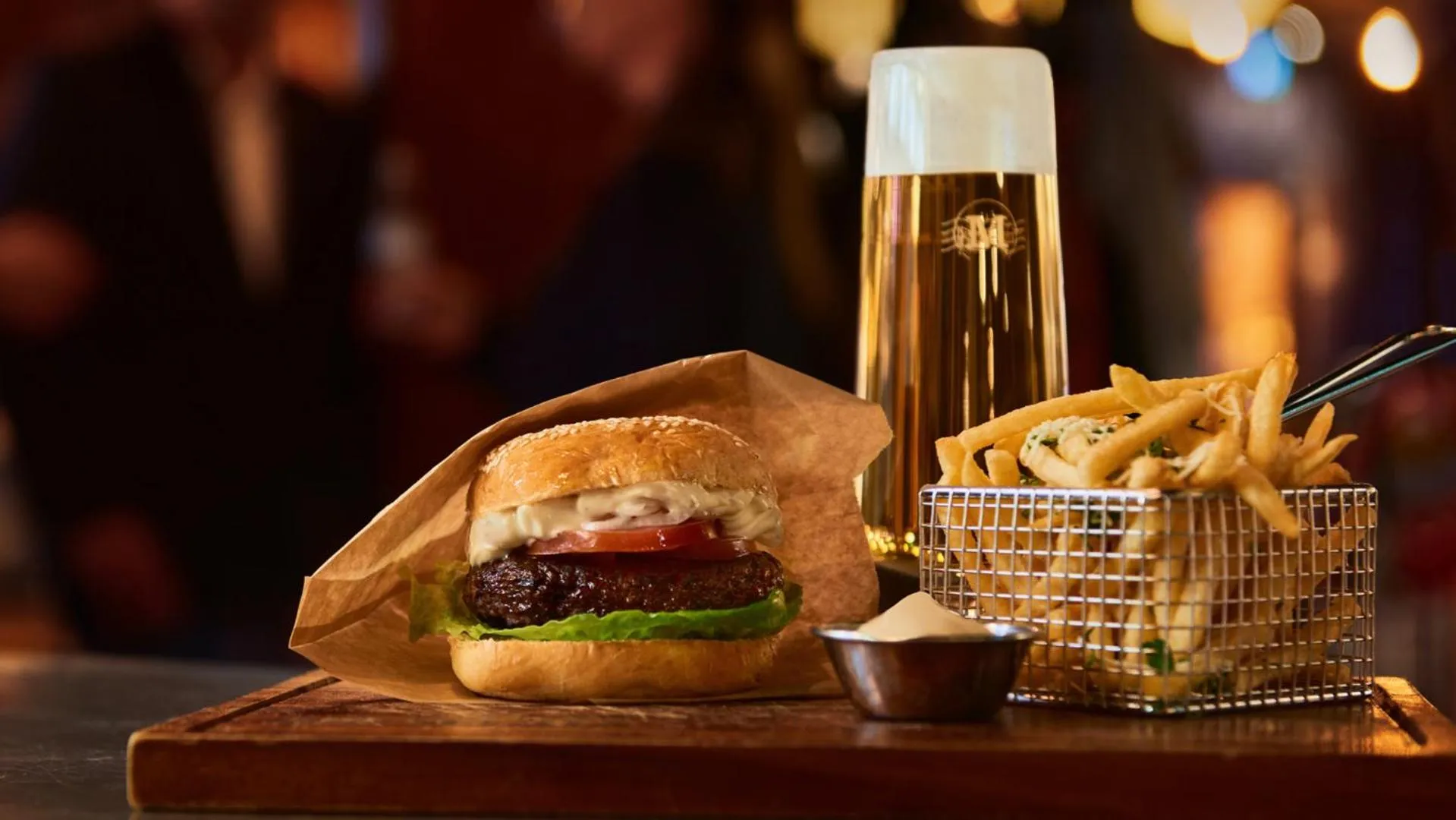 Restaurant/places to eat in Gothia Towers & Upper House