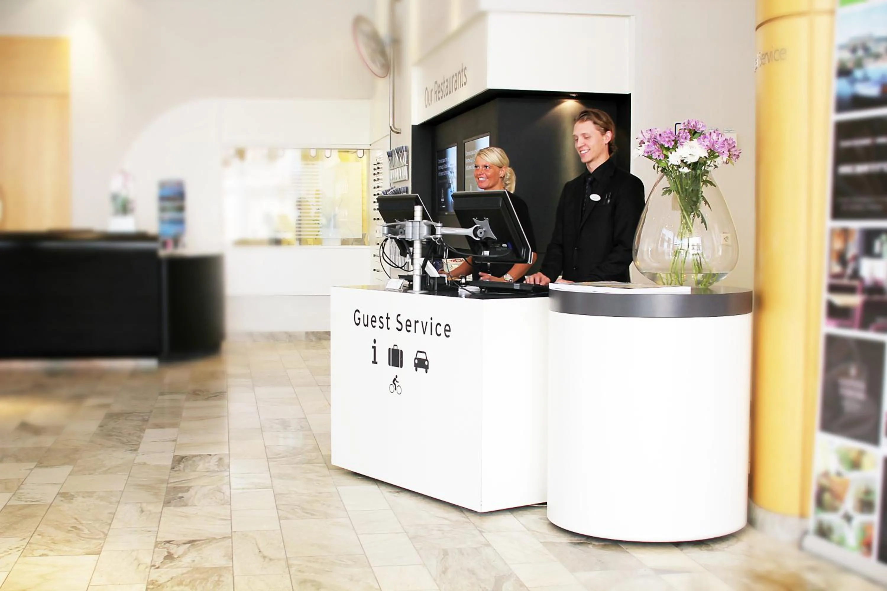 Staff in Gothia Towers & Upper House