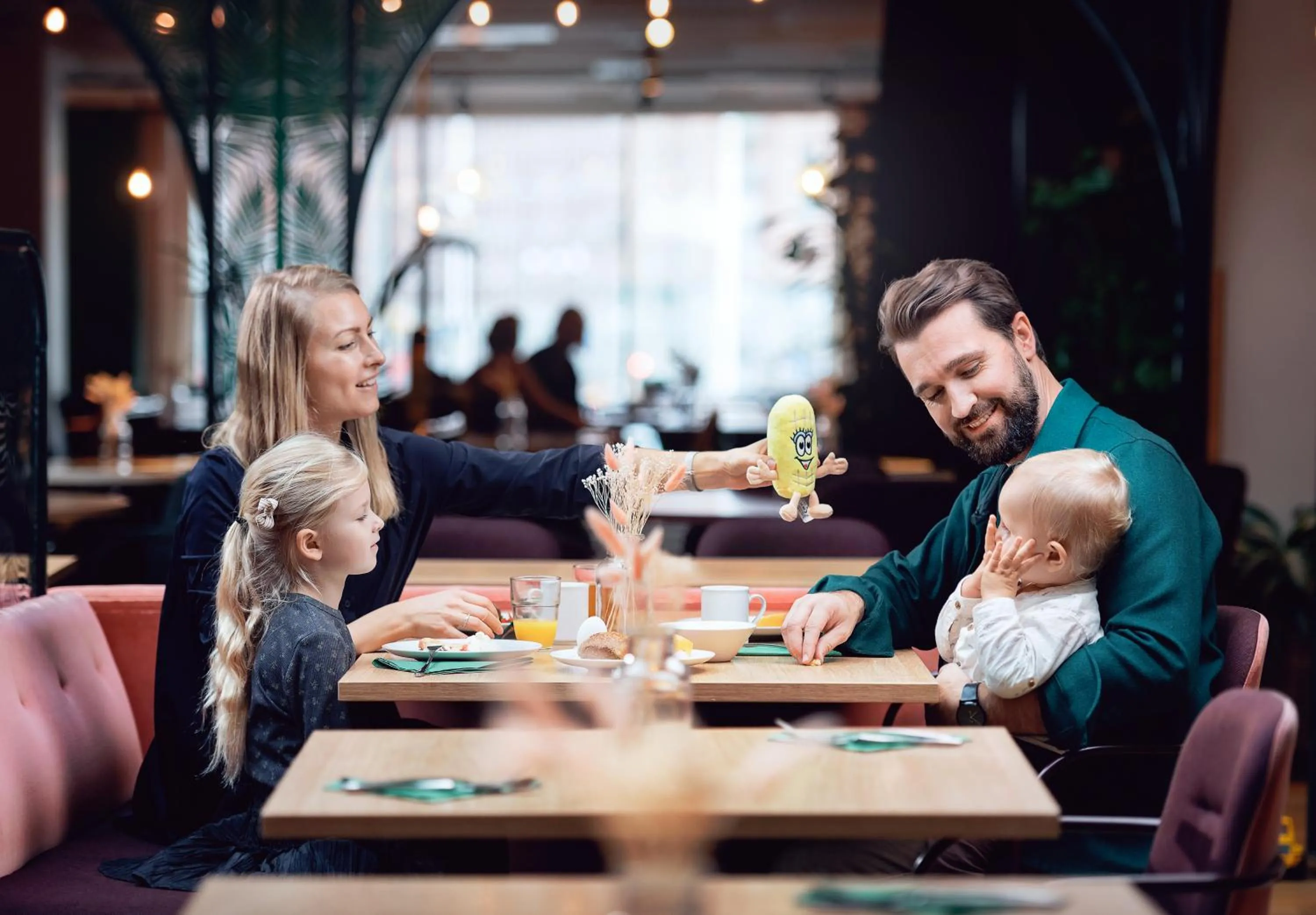 Restaurant/places to eat in Gothia Towers & Upper House