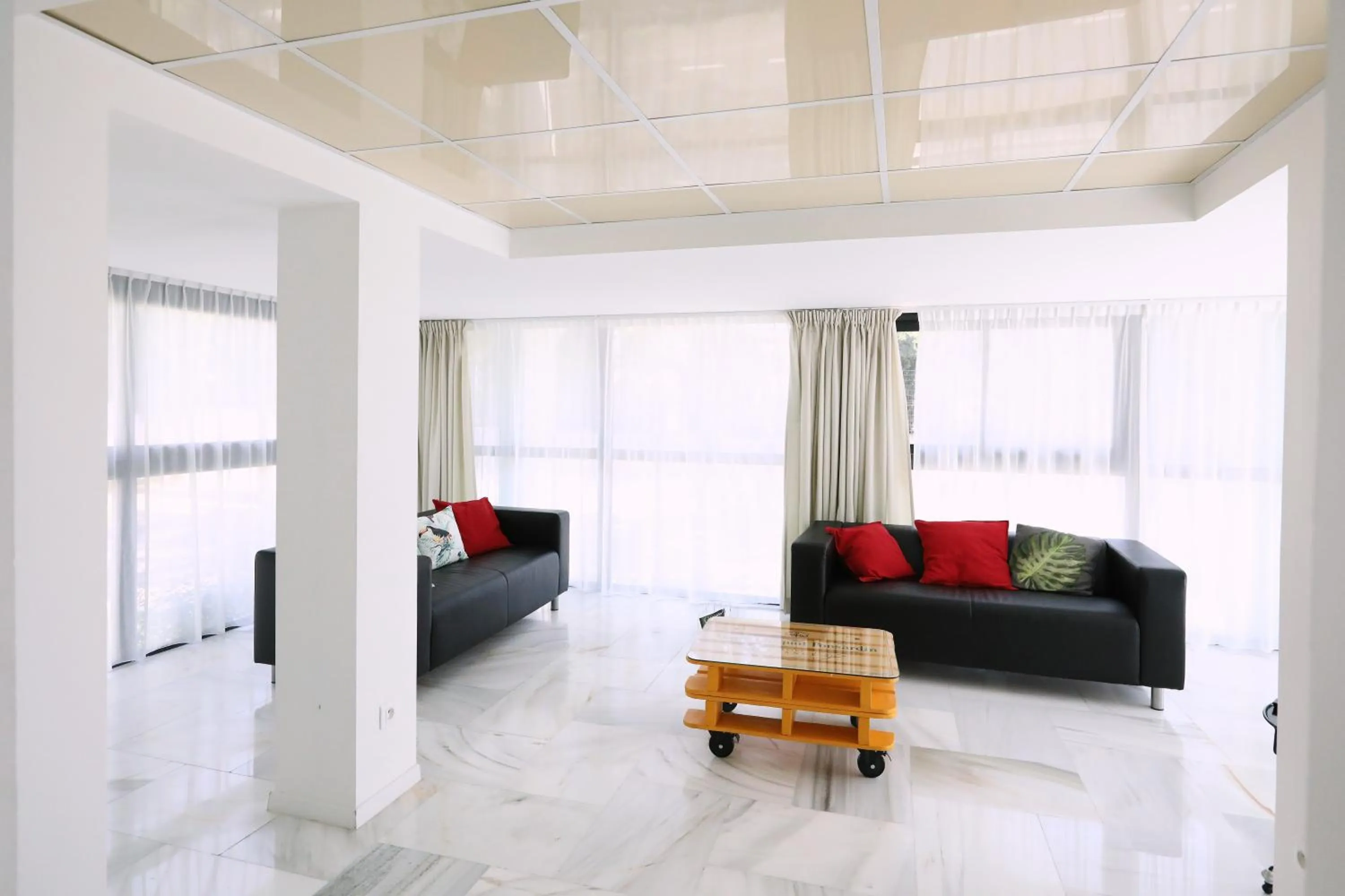 Living room in Appart' Hotel La Girafe Marseille Est - Porte d'Aubagne