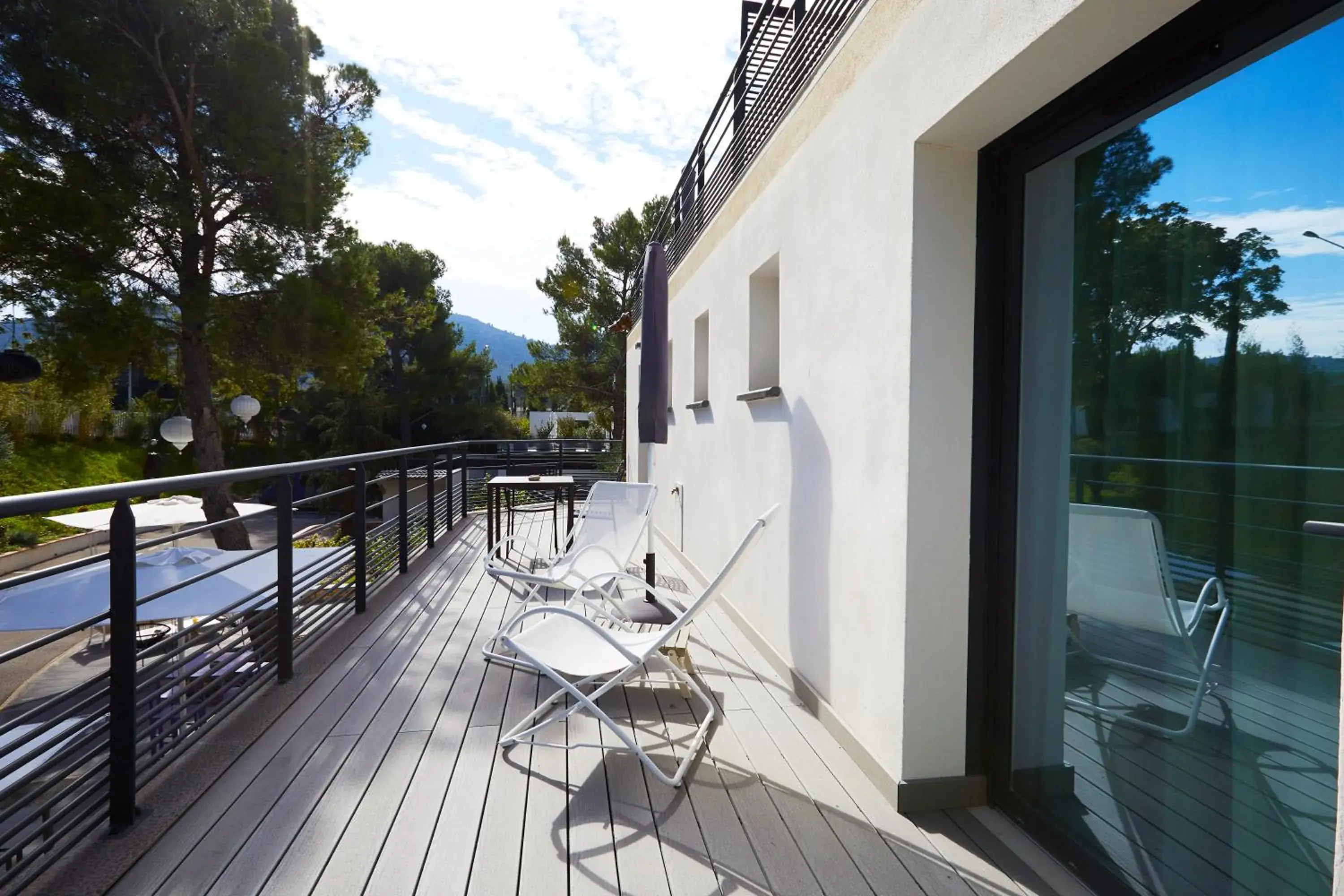 Double Room Deluxe - single occupancy in Appart' Hotel La Girafe Marseille Est - Porte d'Aubagne Double Room Deluxe - single occupancy in Appart' Hotel La Girafe Marseille Est - Porte d'Aubagne