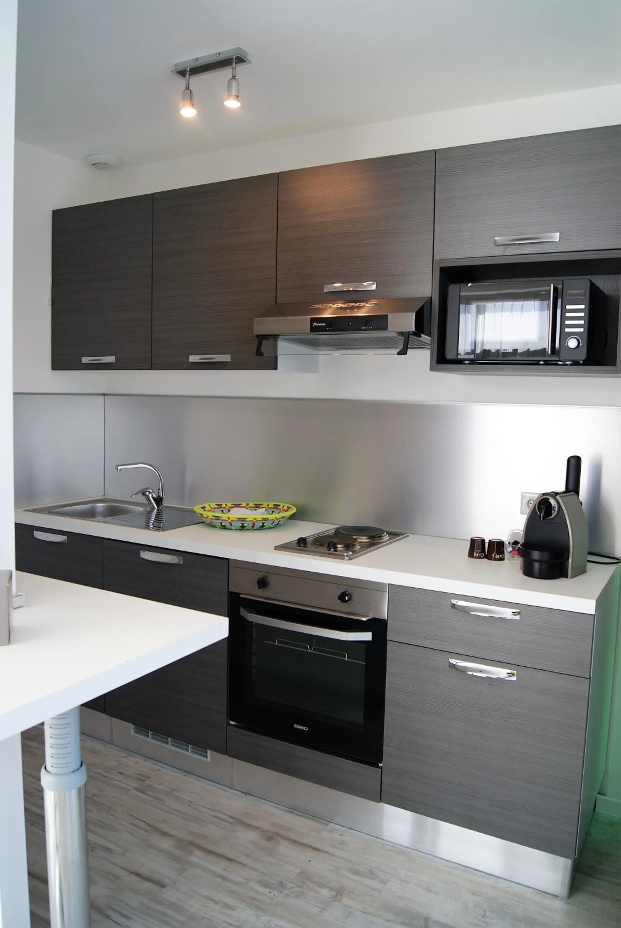 Staff in Appart' Hotel La Girafe Marseille Est - Porte d'Aubagne