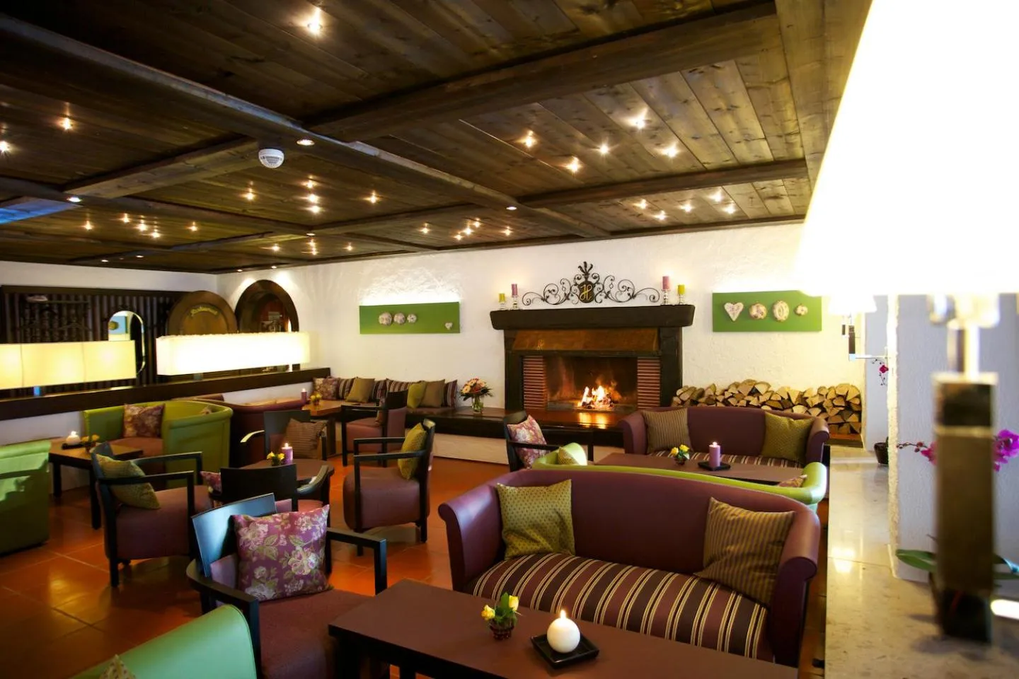 Lounge or bar in Parkhotel Flora am Schluchsee