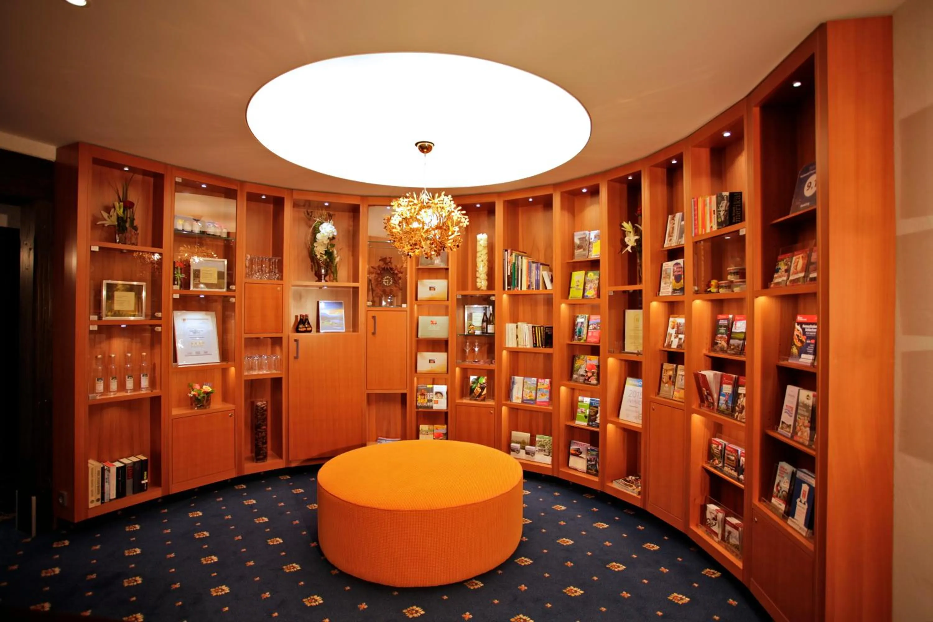 Library in Parkhotel Flora am Schluchsee