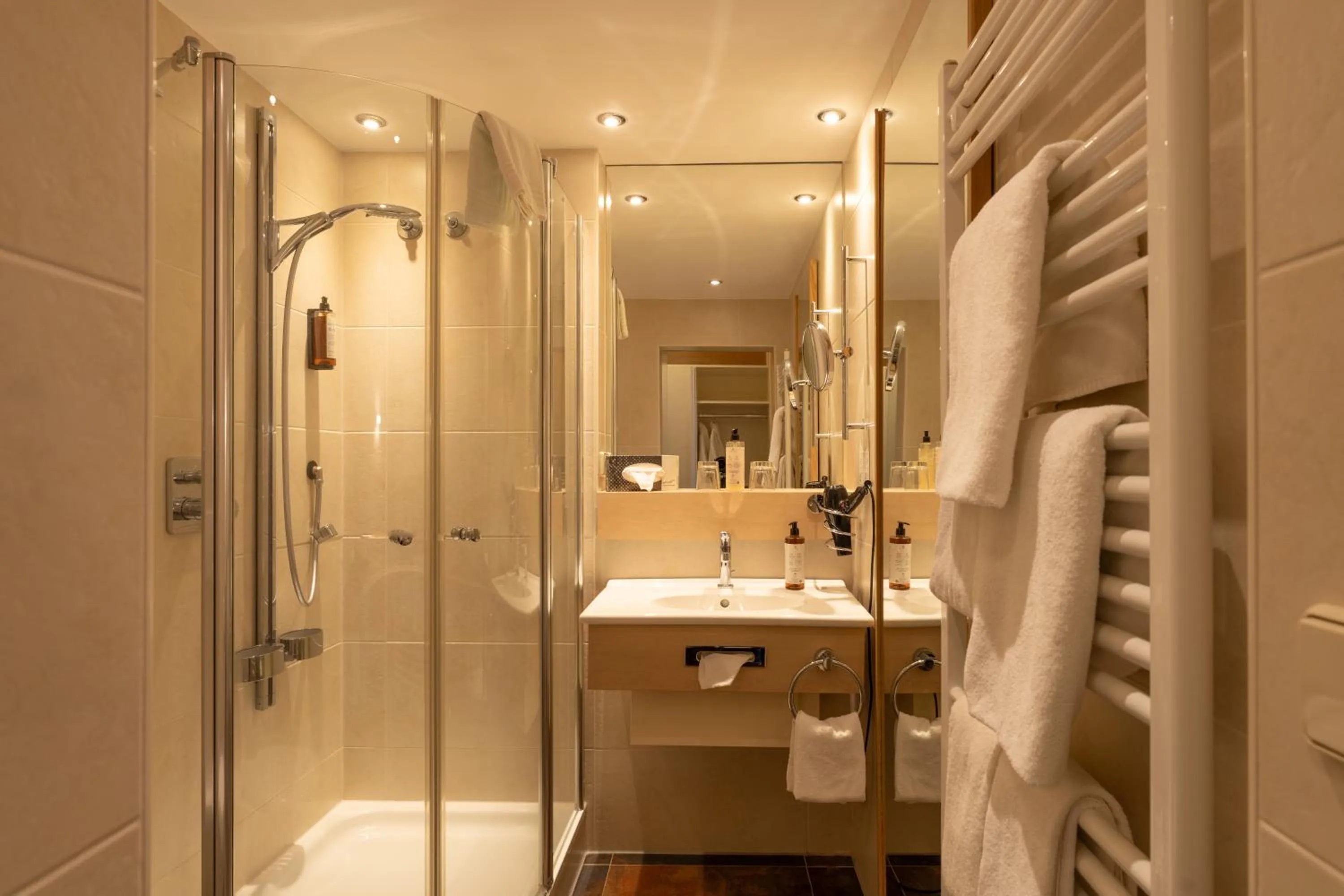 Bathroom in Parkhotel Flora am Schluchsee