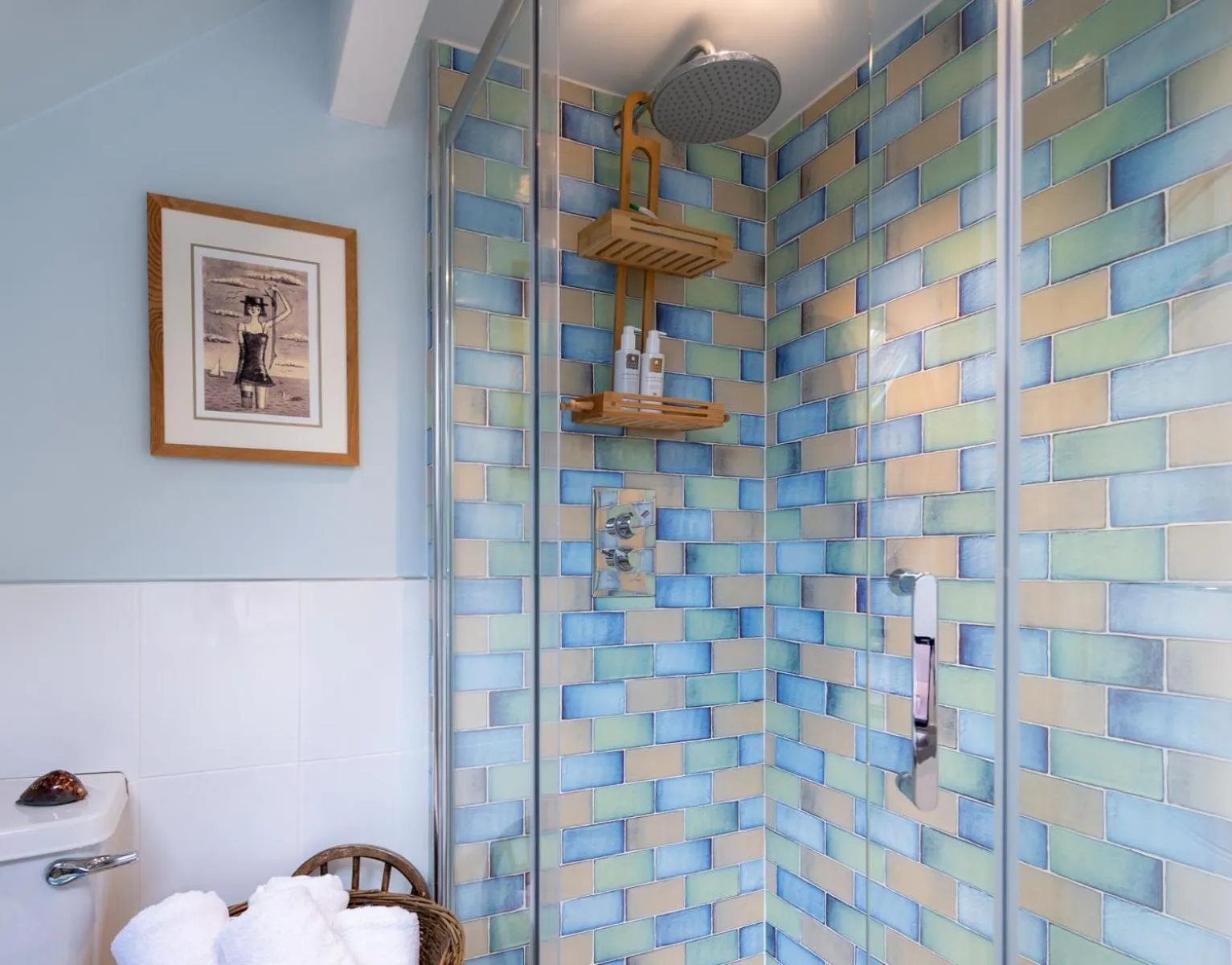 Shower in The Mount B&B