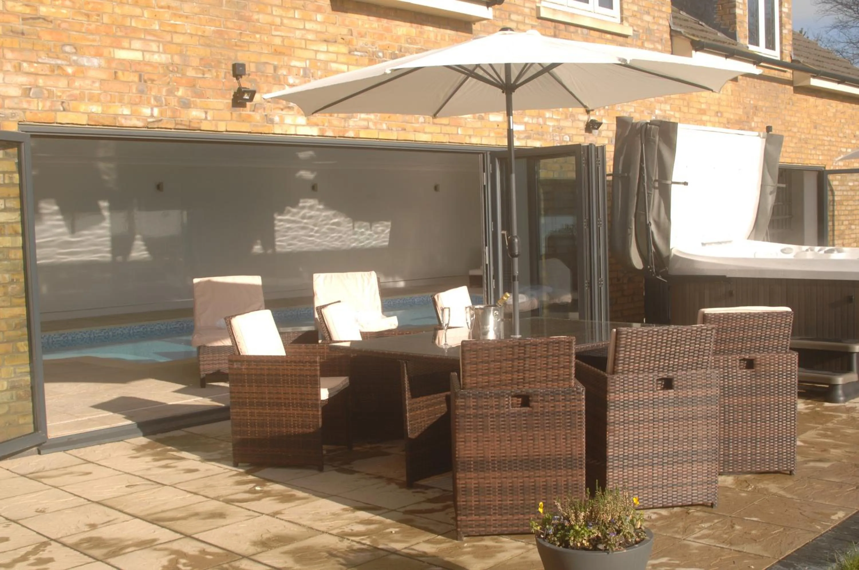 Patio in Woodhouse Farm Lodge