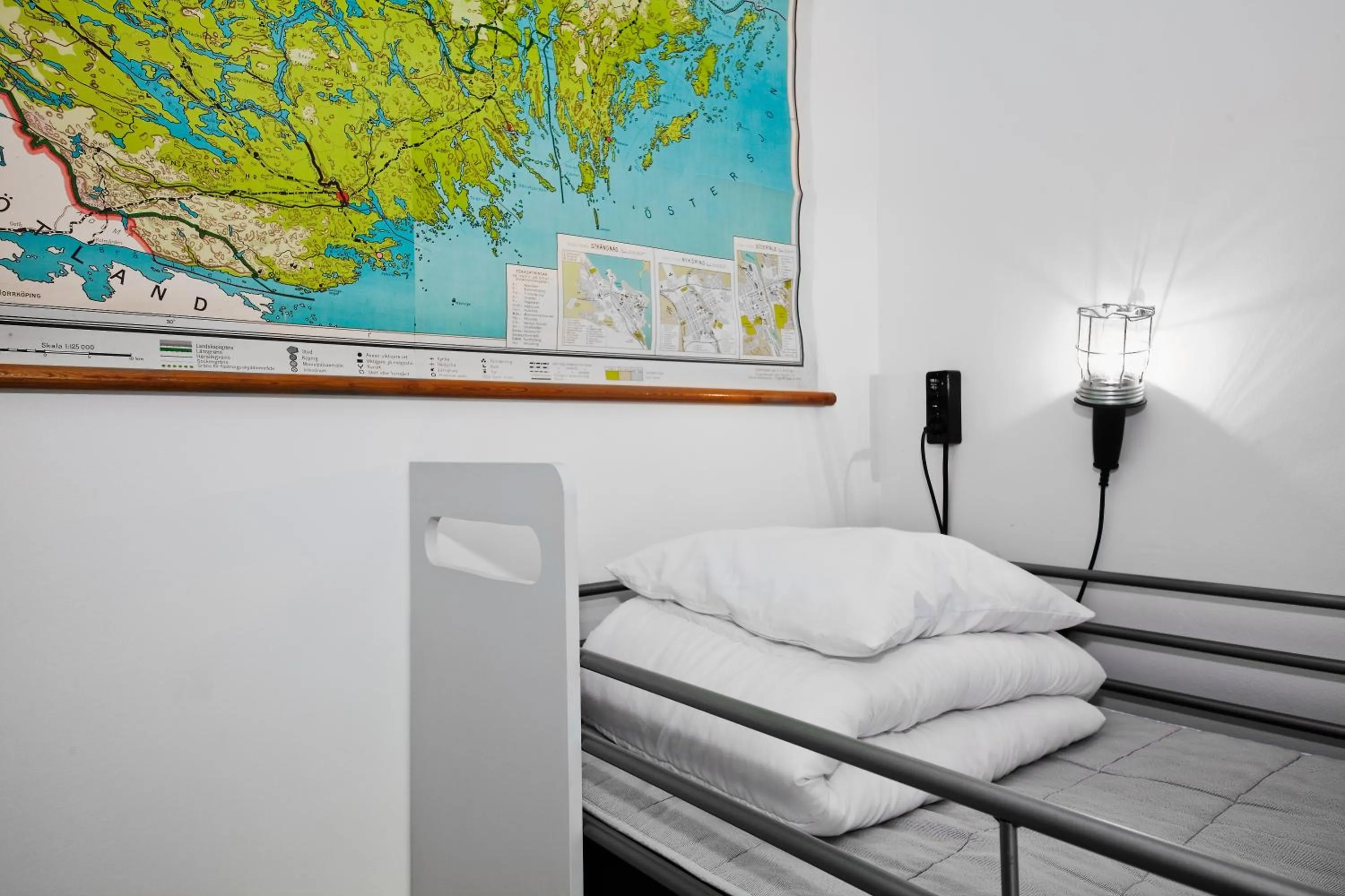 Bedroom, Bed in City Backpackers Hostel