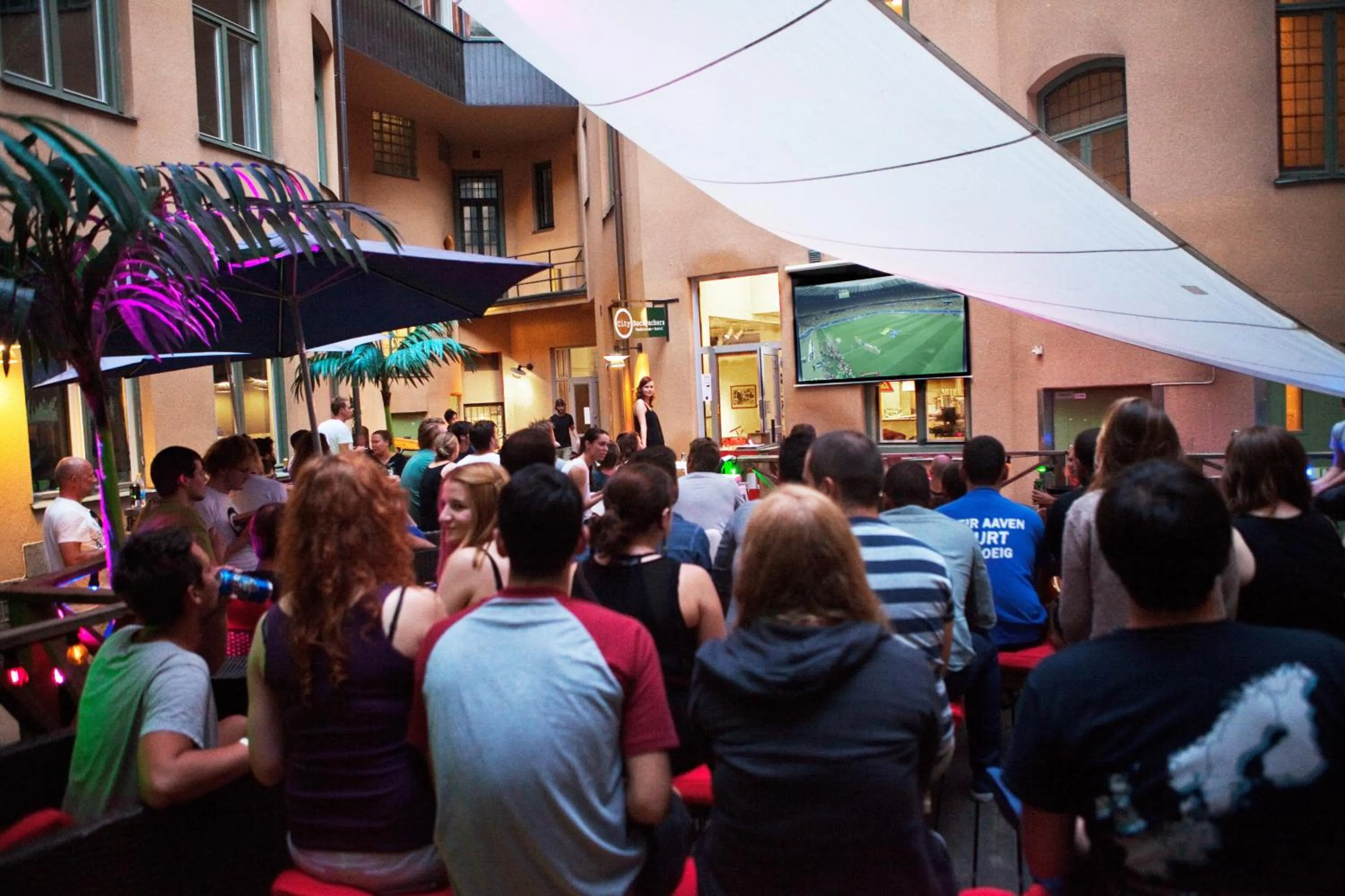 People in City Backpackers Hostel