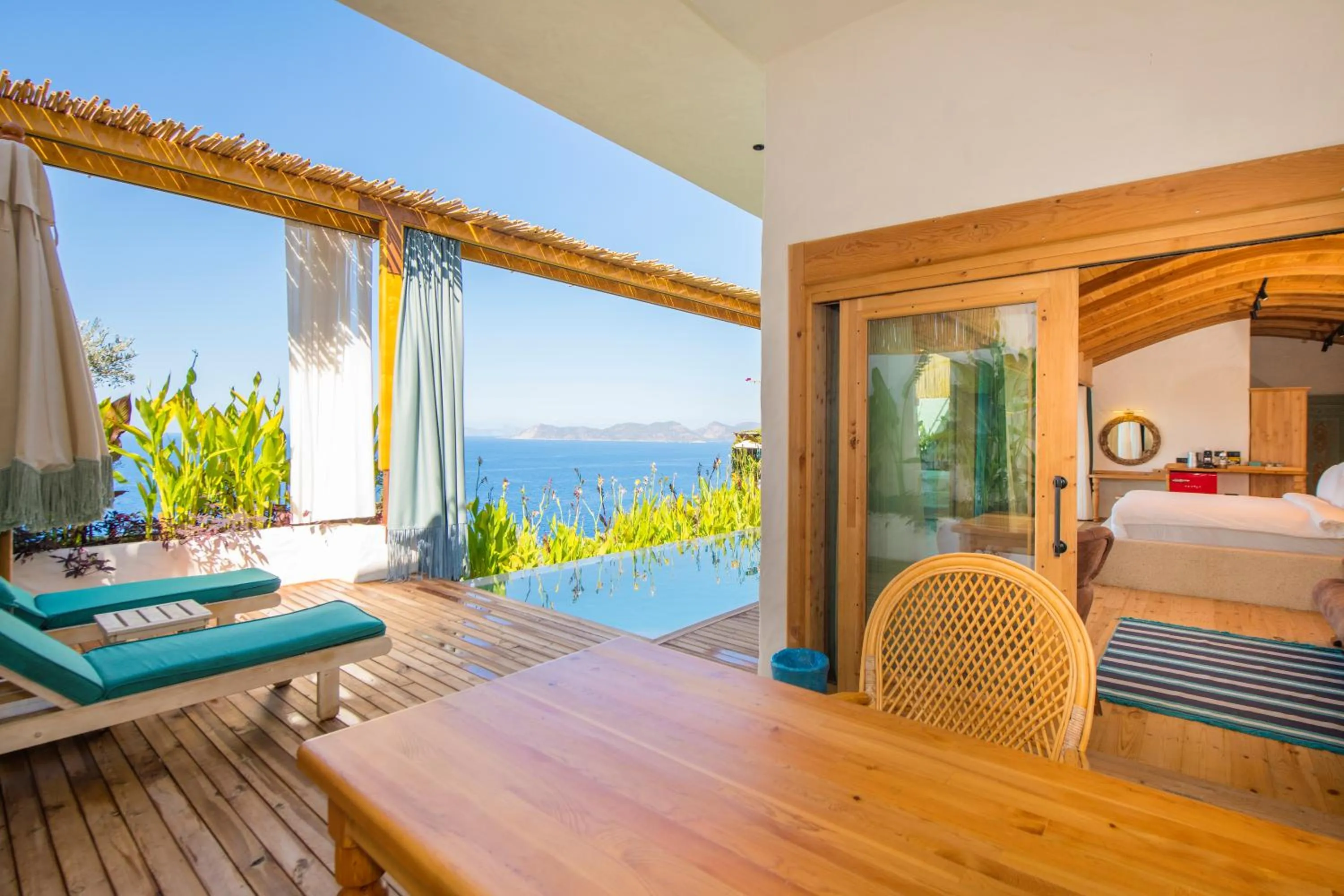 Food in Seaview Faralya