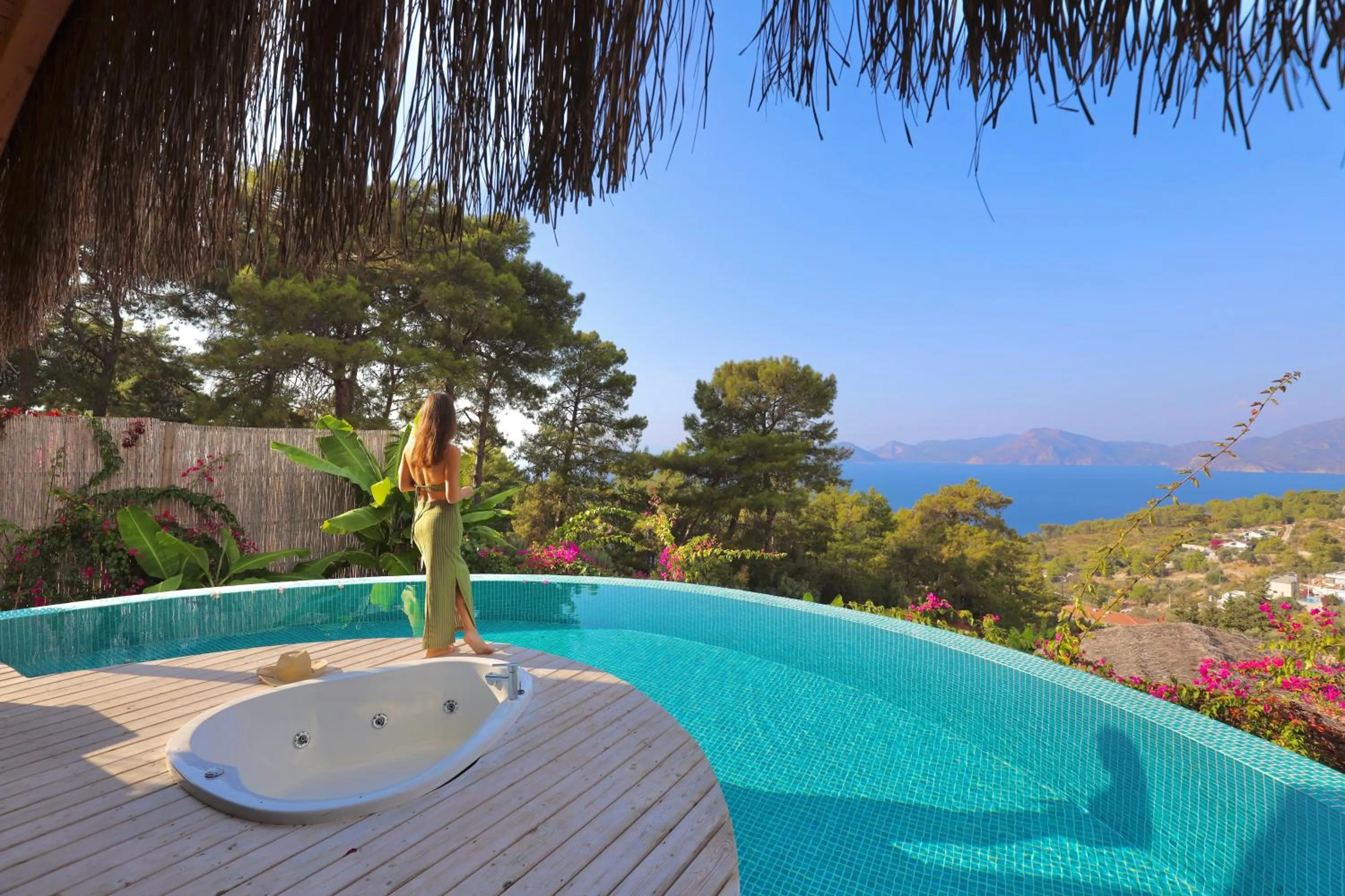 Patio in Seaview Faralya