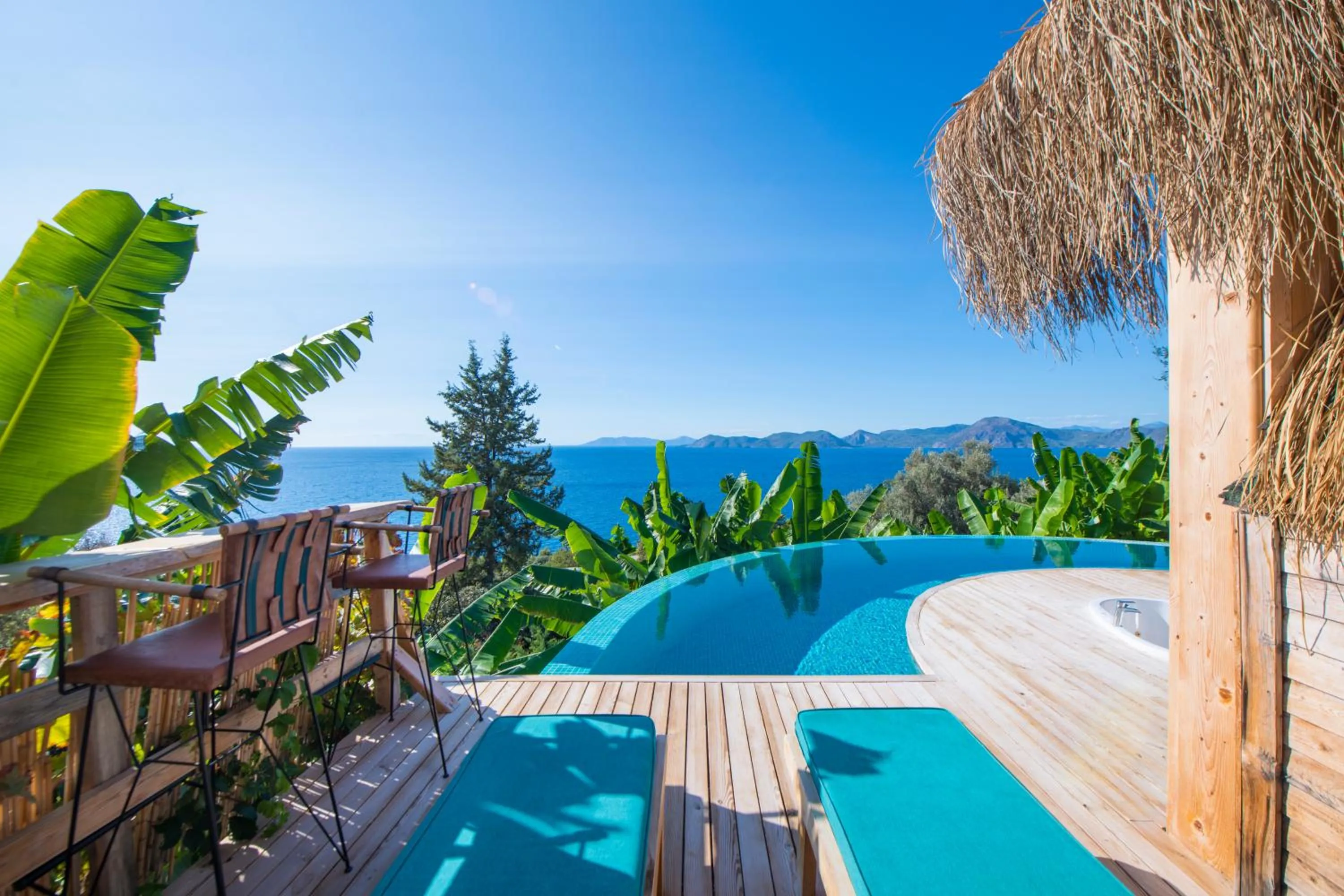 Pool view in Seaview Faralya