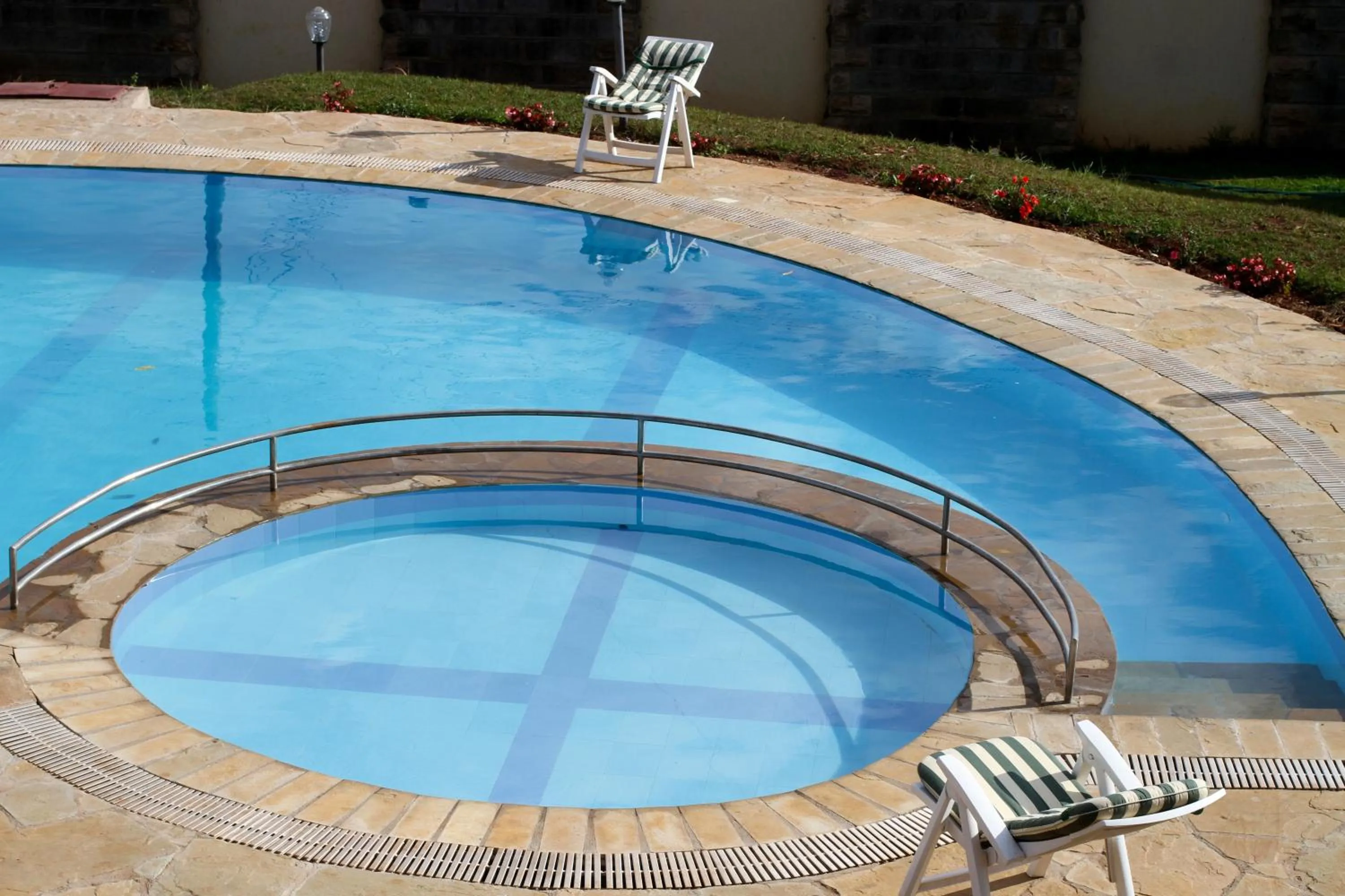 Swimming pool in Orchid Homes, Gigiri