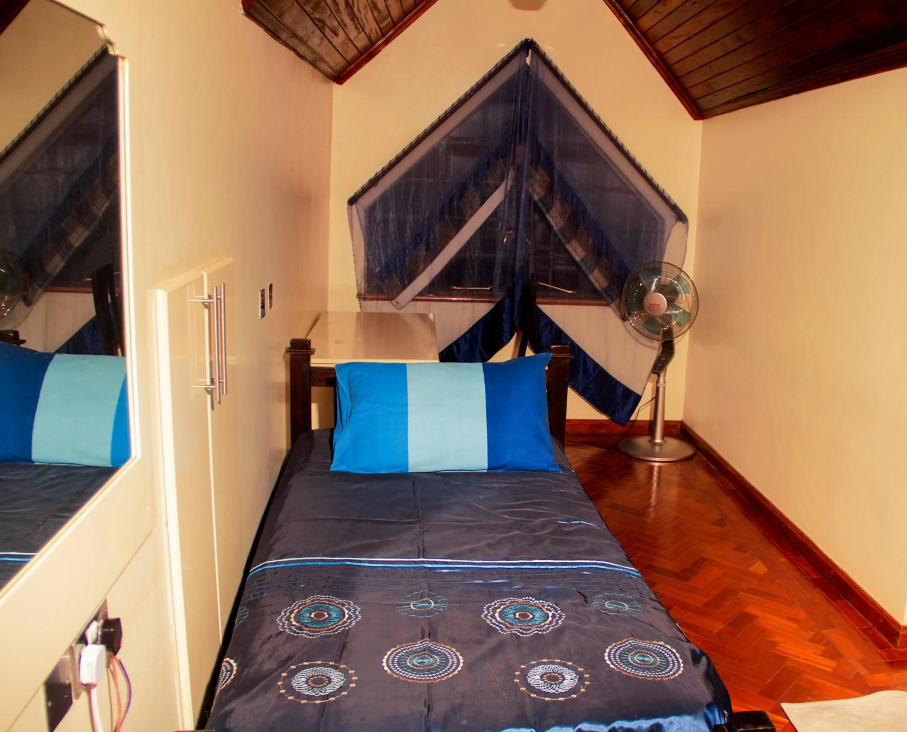 Bed in Orchid Homes, Gigiri