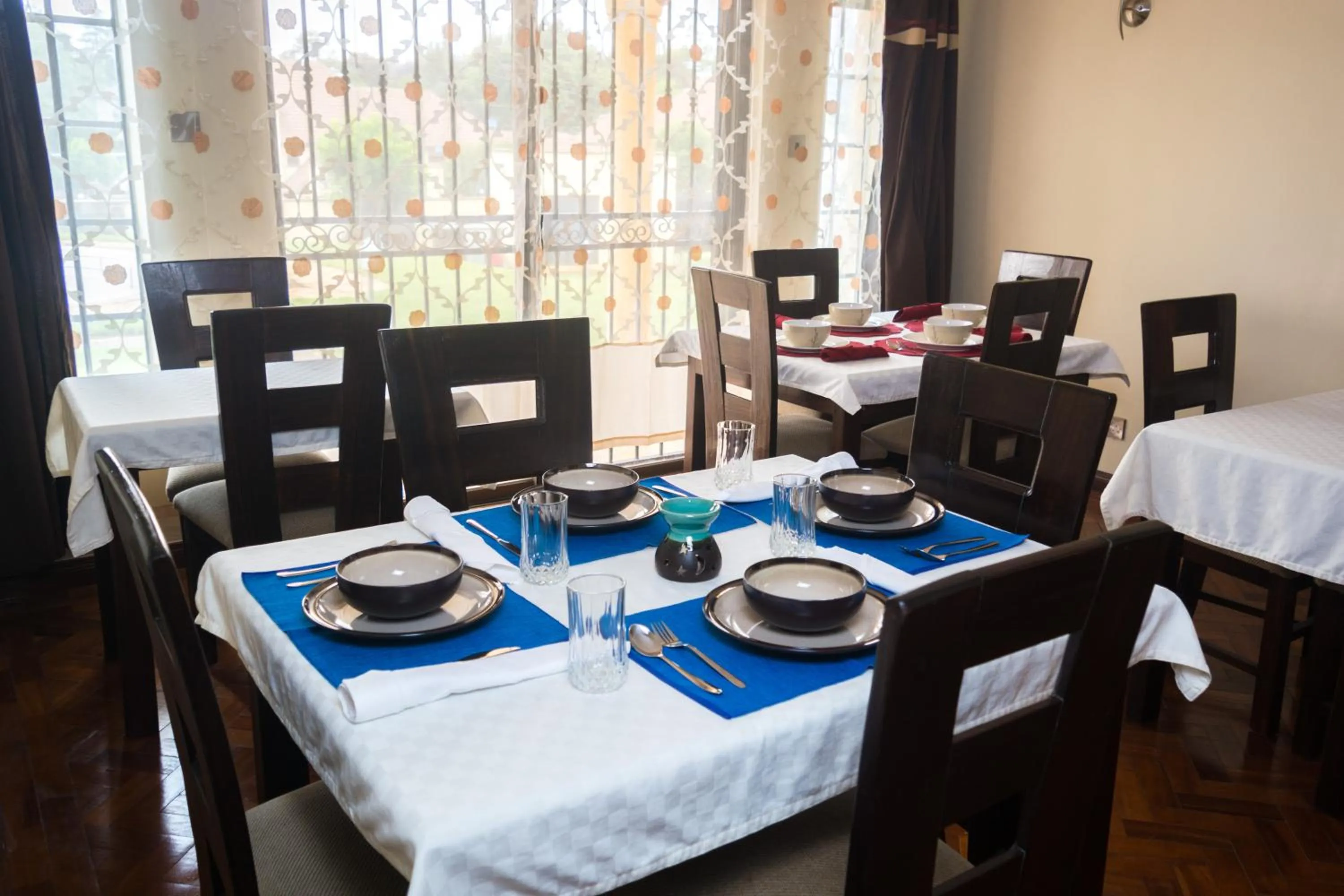 Restaurant/places to eat in Orchid Homes, Gigiri