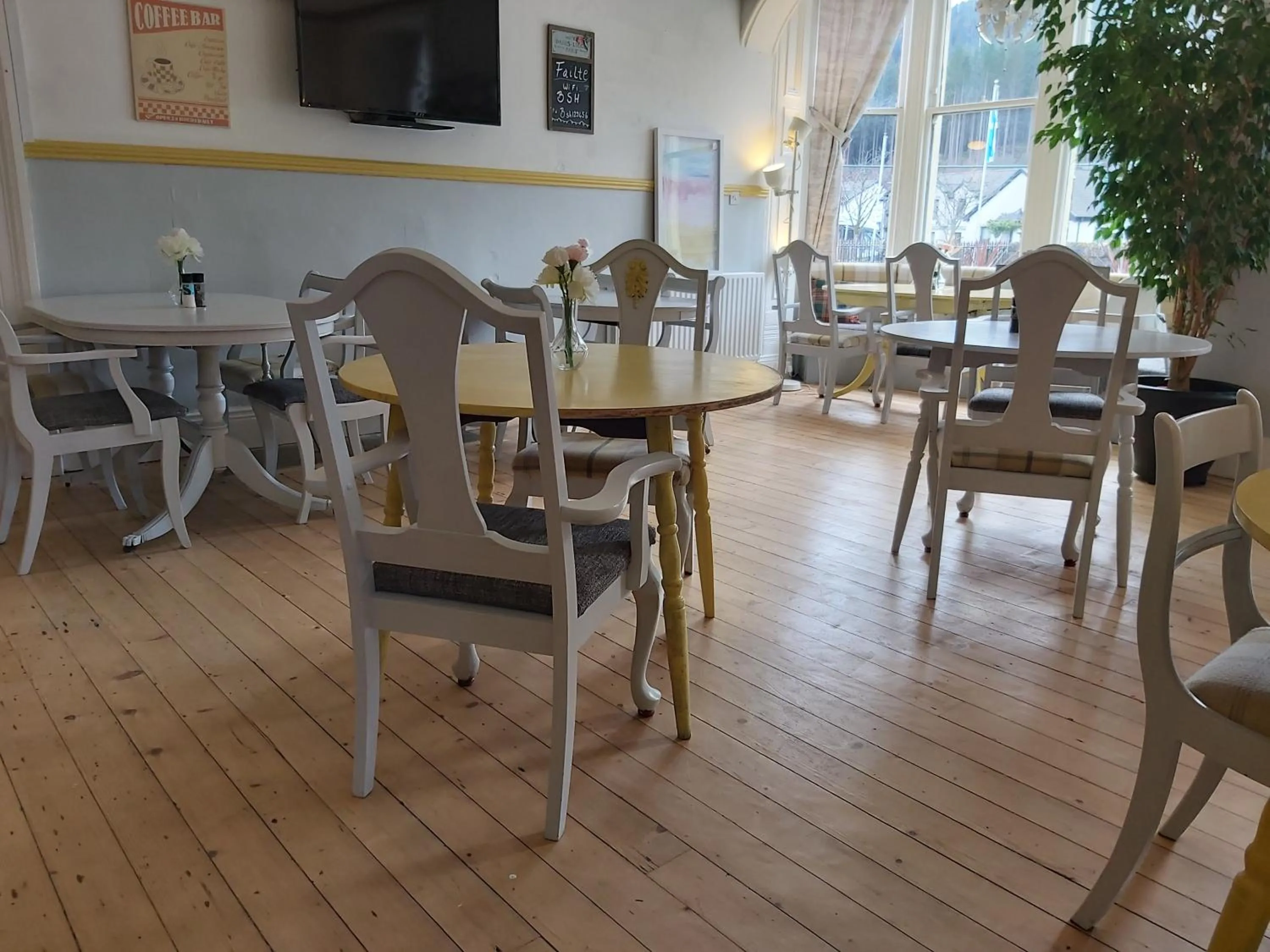 Dining area in The Ben Sheann