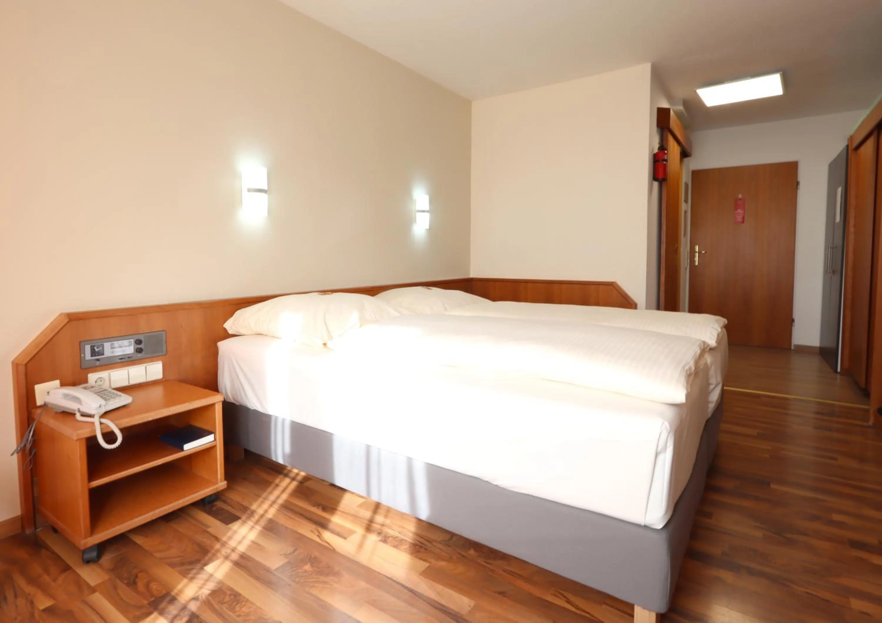 Staff, Bed in Kemnater Hof Apartments