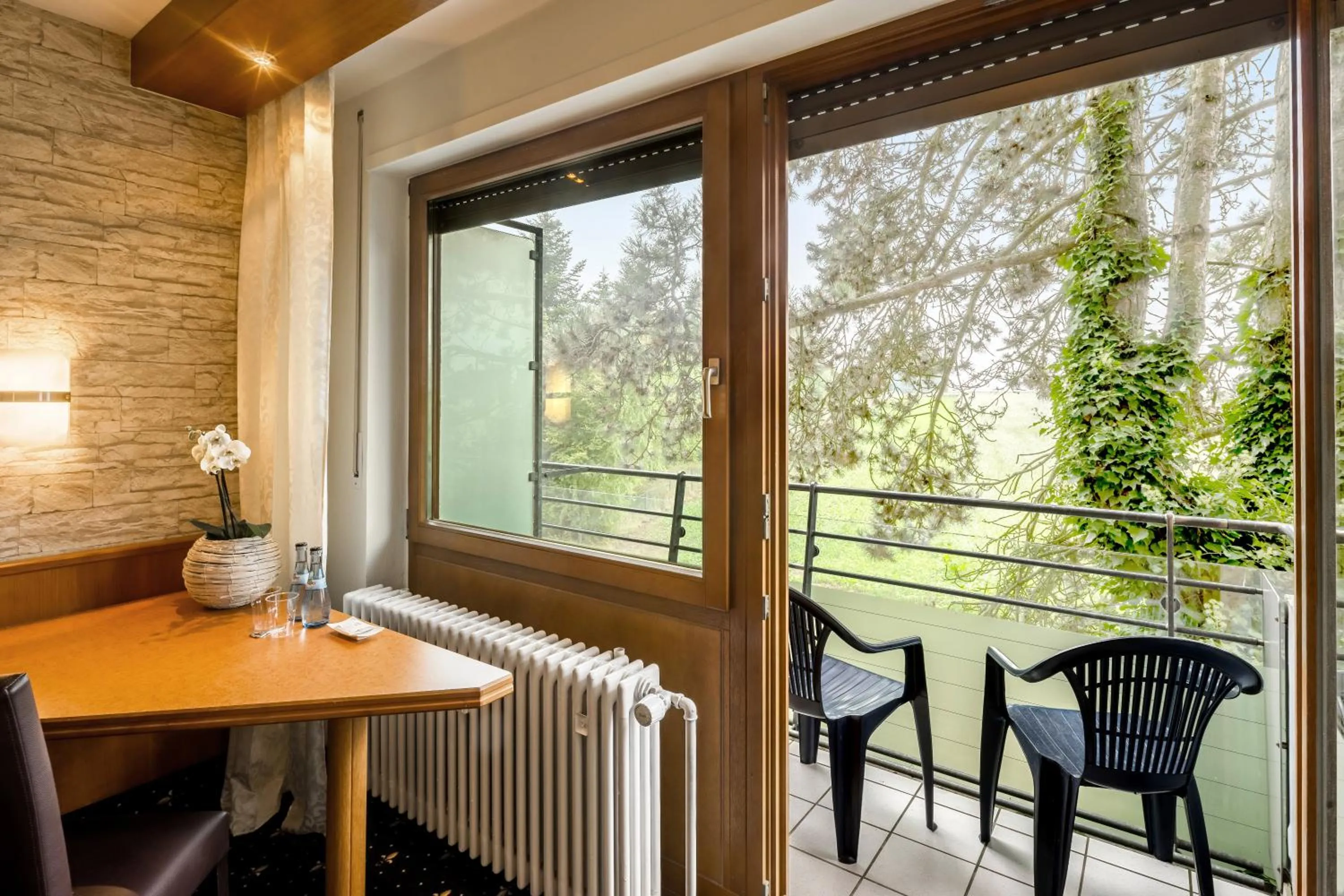 Photo of the whole room in Kemnater Hof Apartments