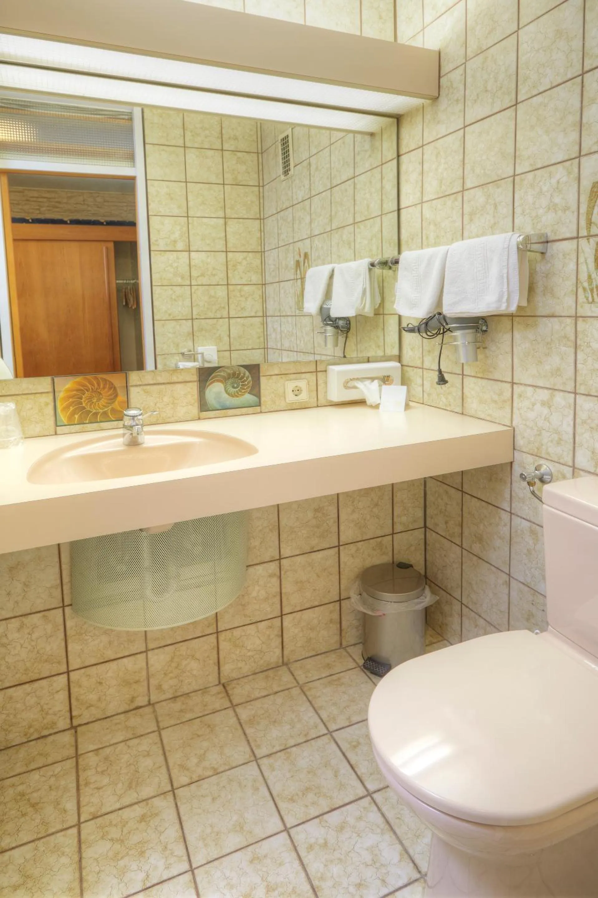 Bathroom in Kemnater Hof Apartments