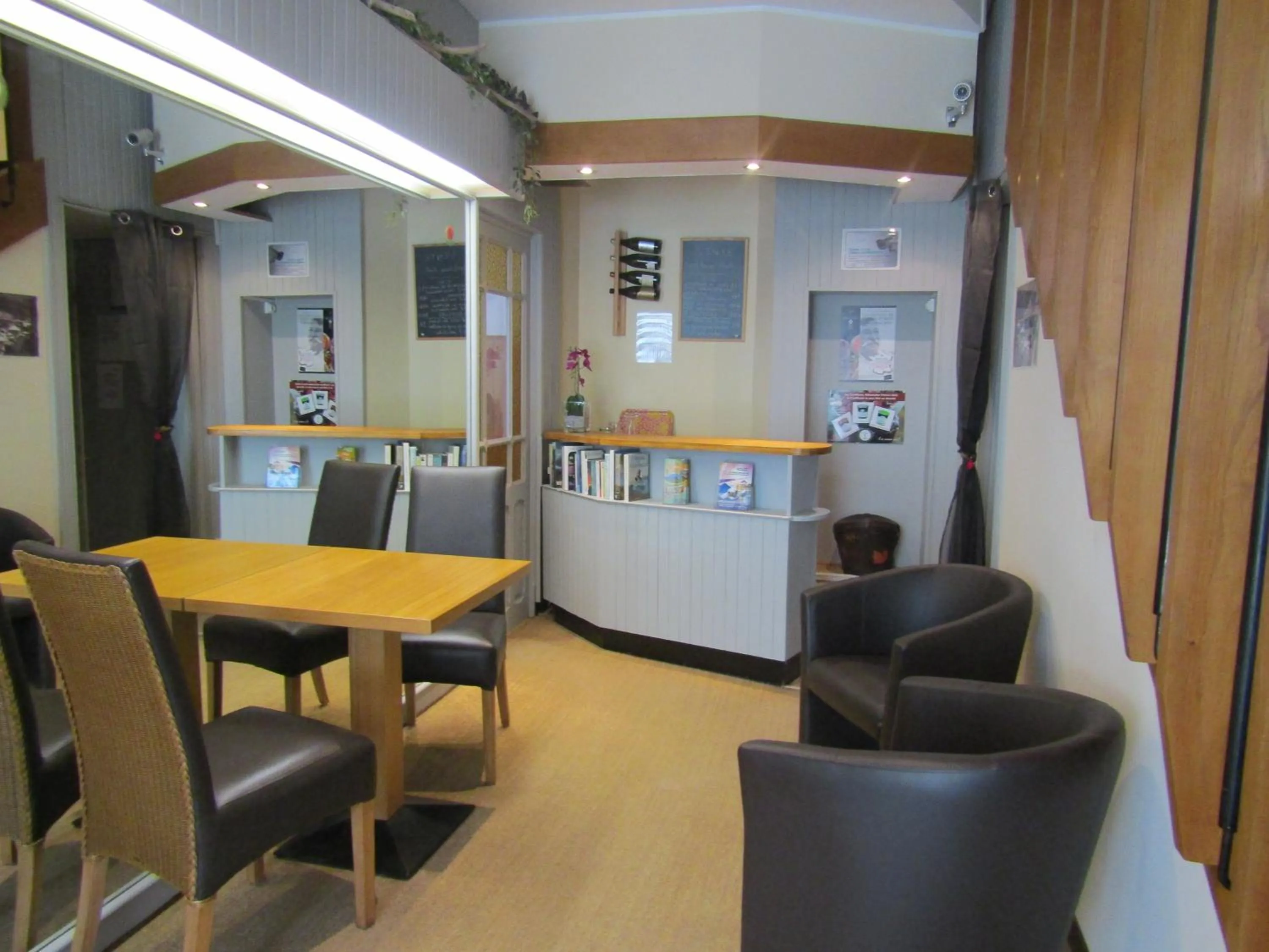 Lobby or reception in Fifi Moulin