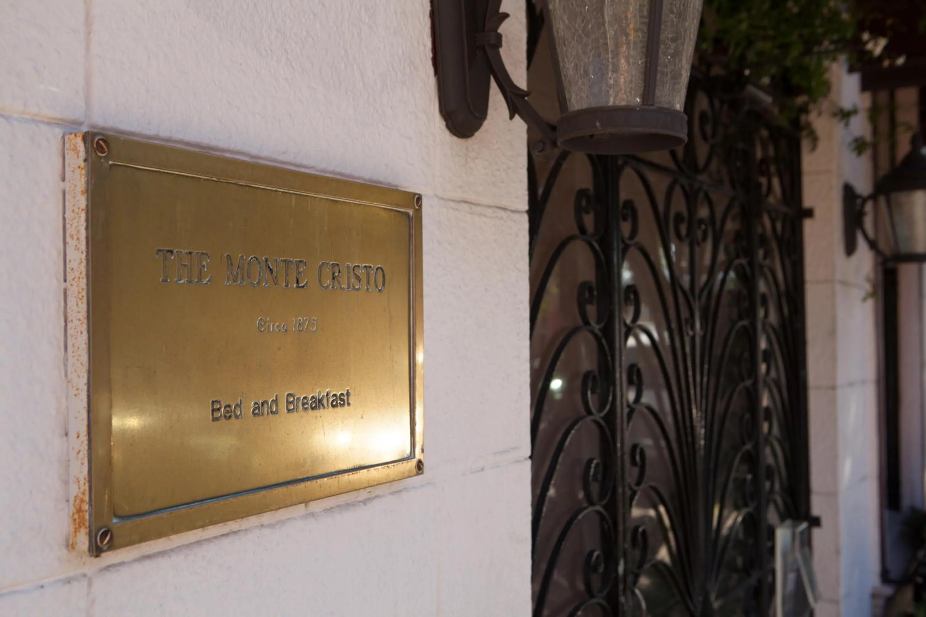 Facade/entrance in The Monte Cristo