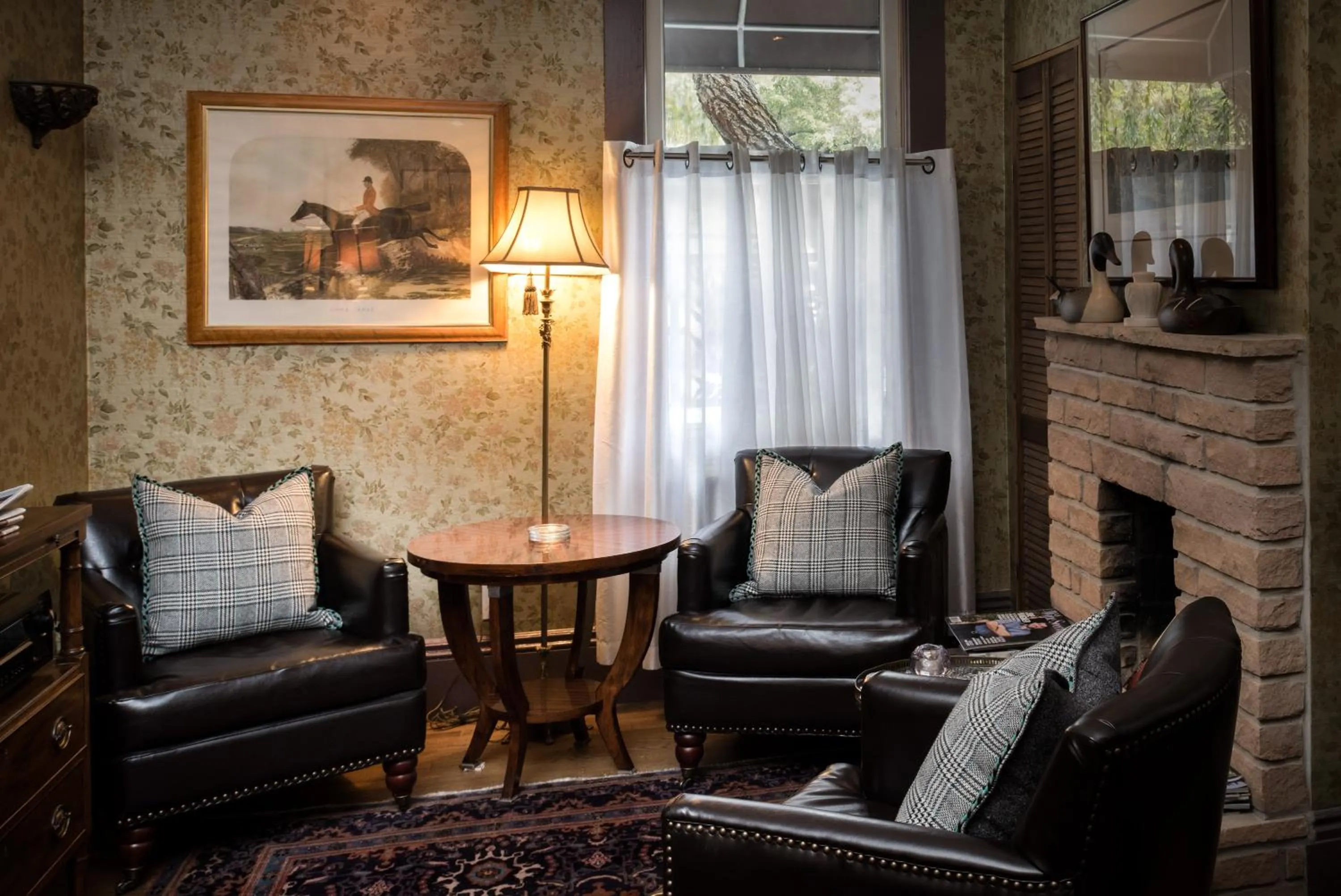 Lounge or bar in The Monte Cristo