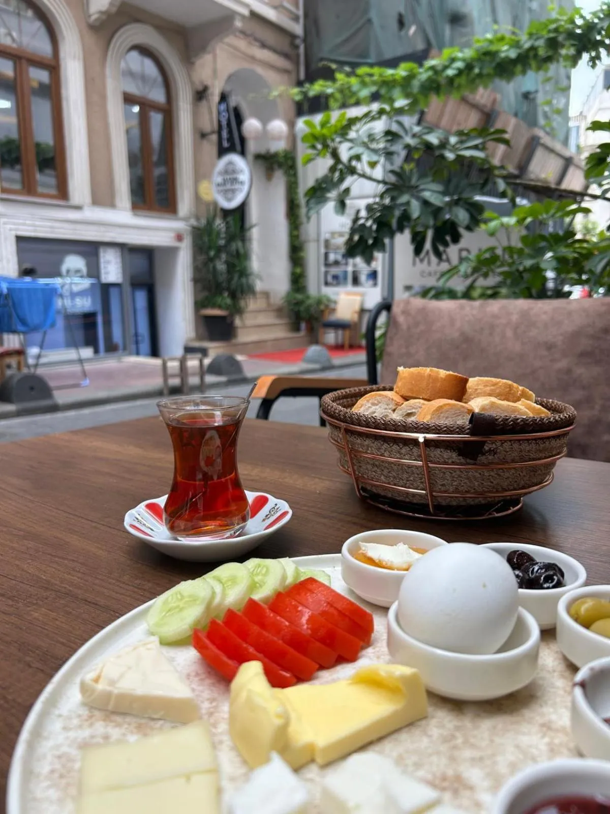 Breakfast in Taksim Park