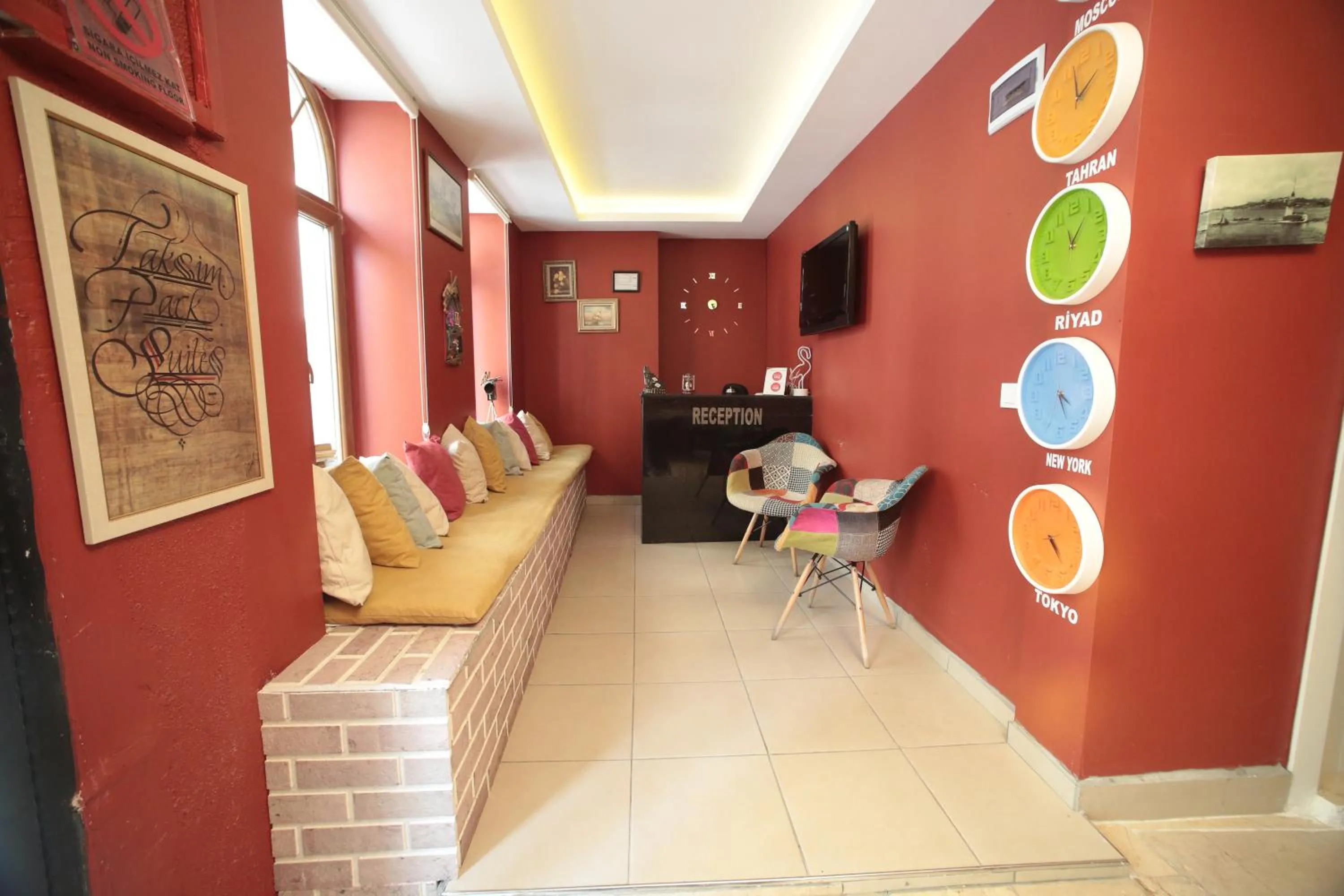 Lobby or reception in Taksim Park