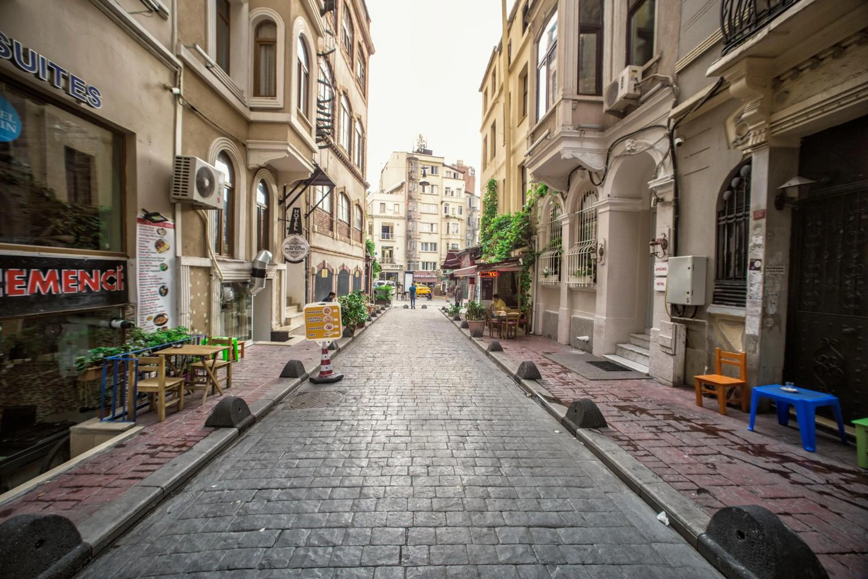 Neighbourhood in Taksim Park