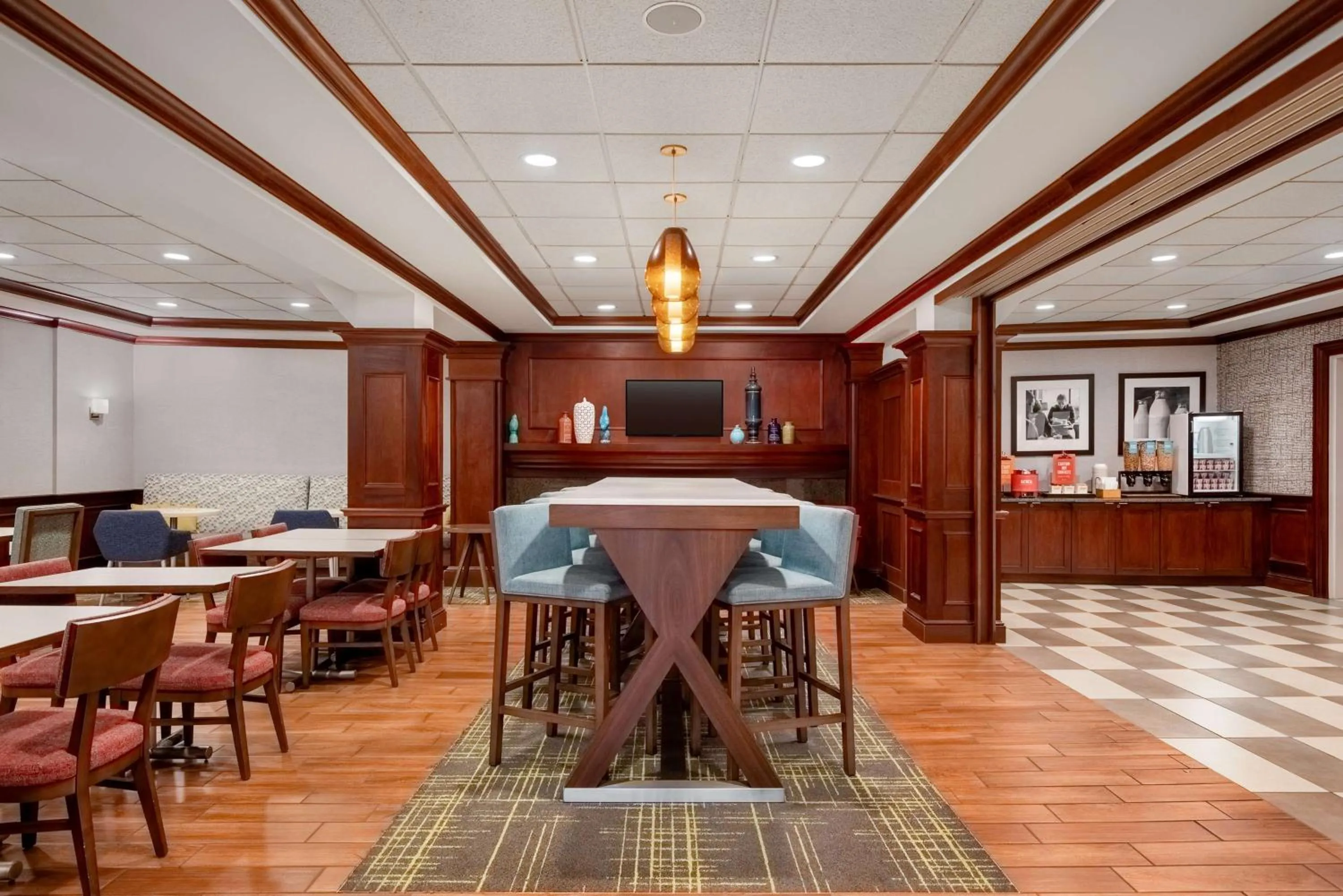 Lobby or reception in Hampton Inn Long Island-Brookhaven