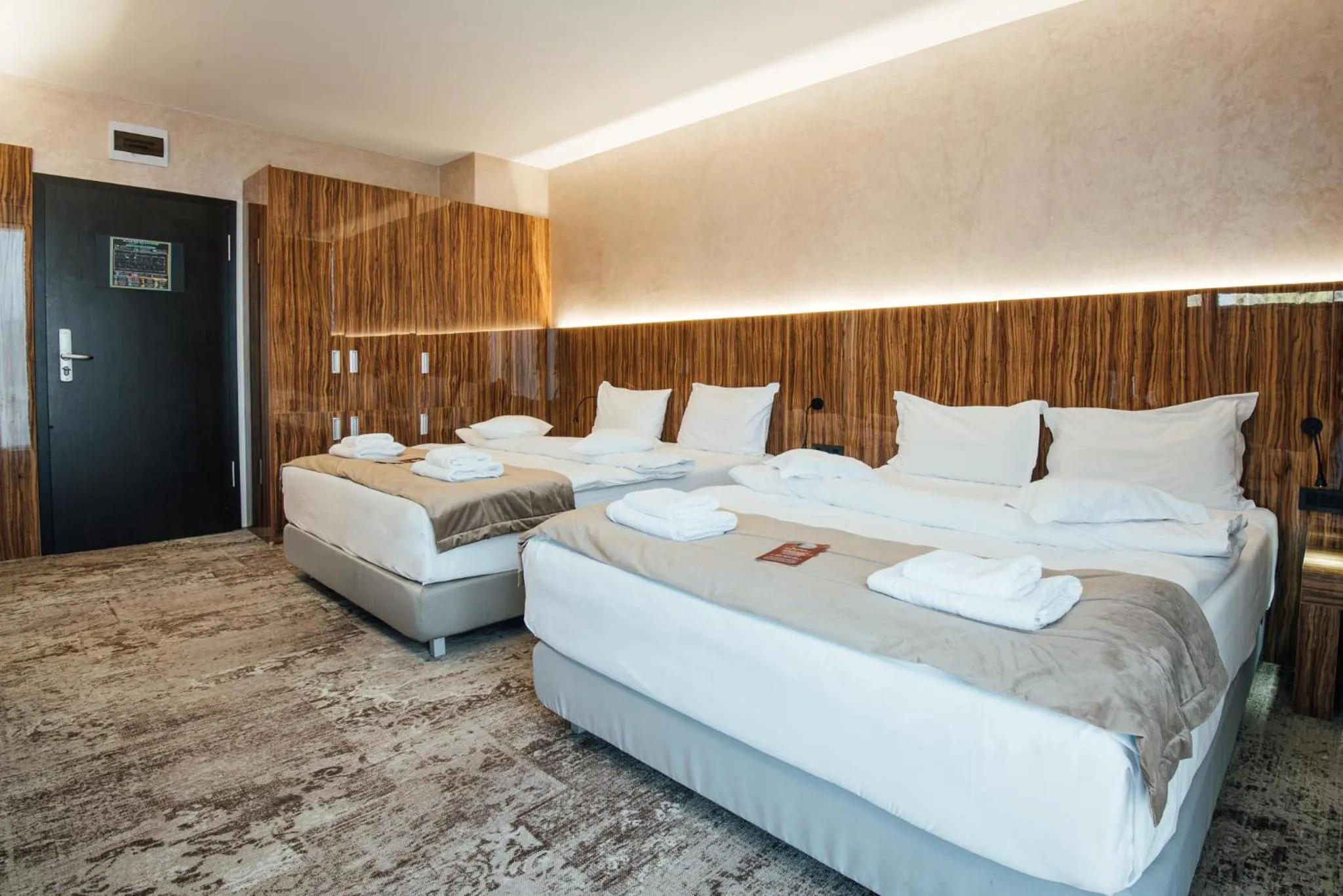 Bed in Fabesca Boutique Hotel & SPA