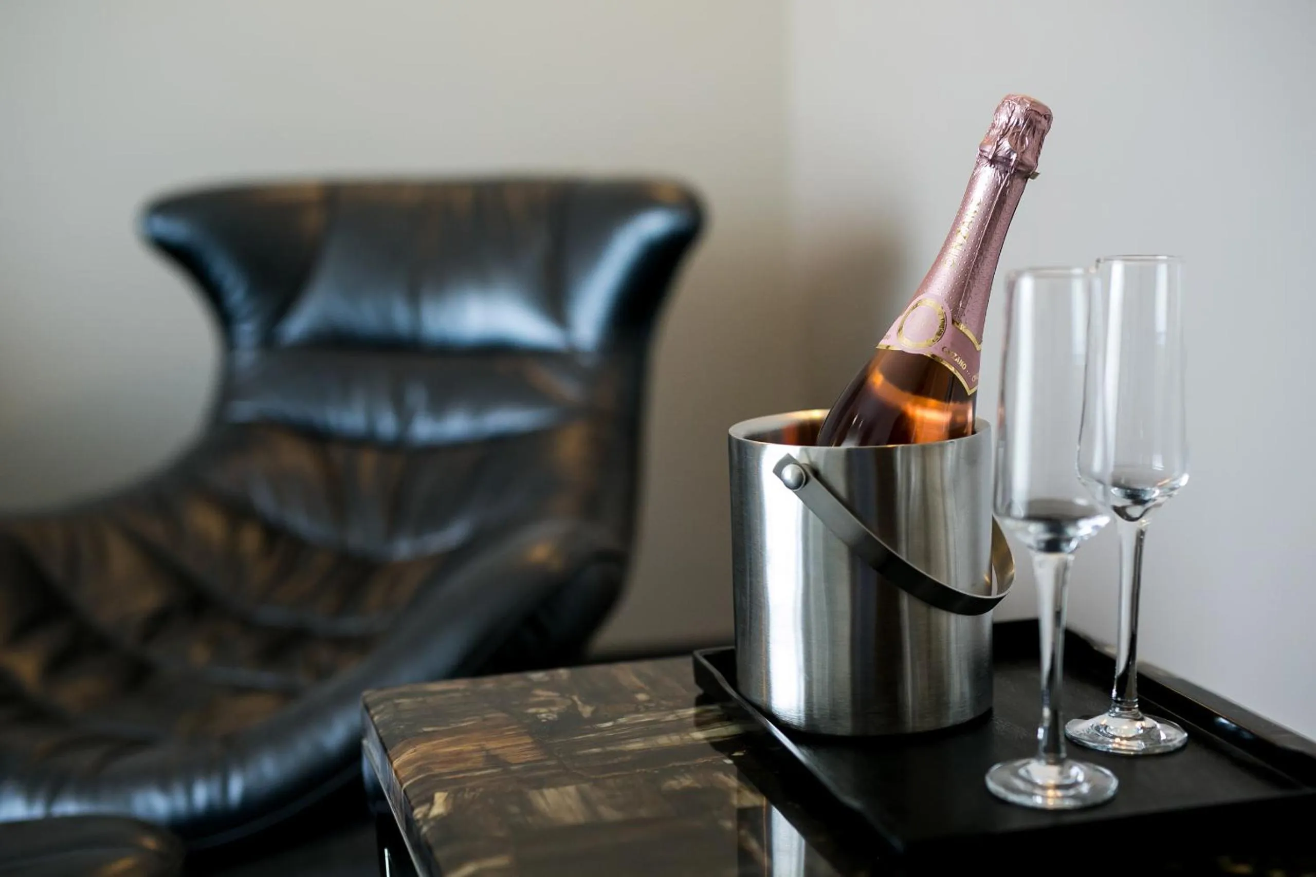 Alcoholic drinks in Fabesca Boutique Hotel & SPA