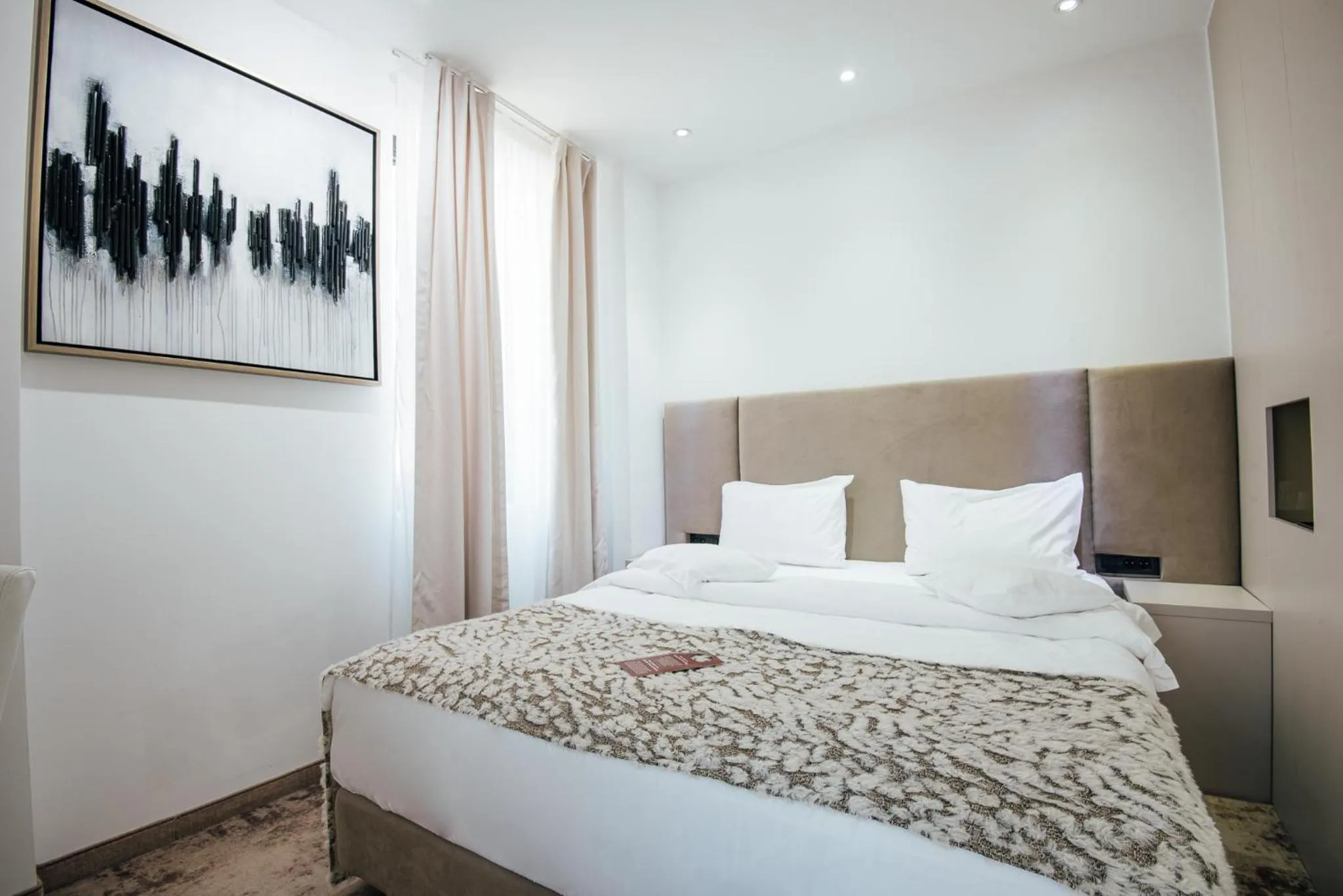 Bed in Fabesca Boutique Hotel & SPA