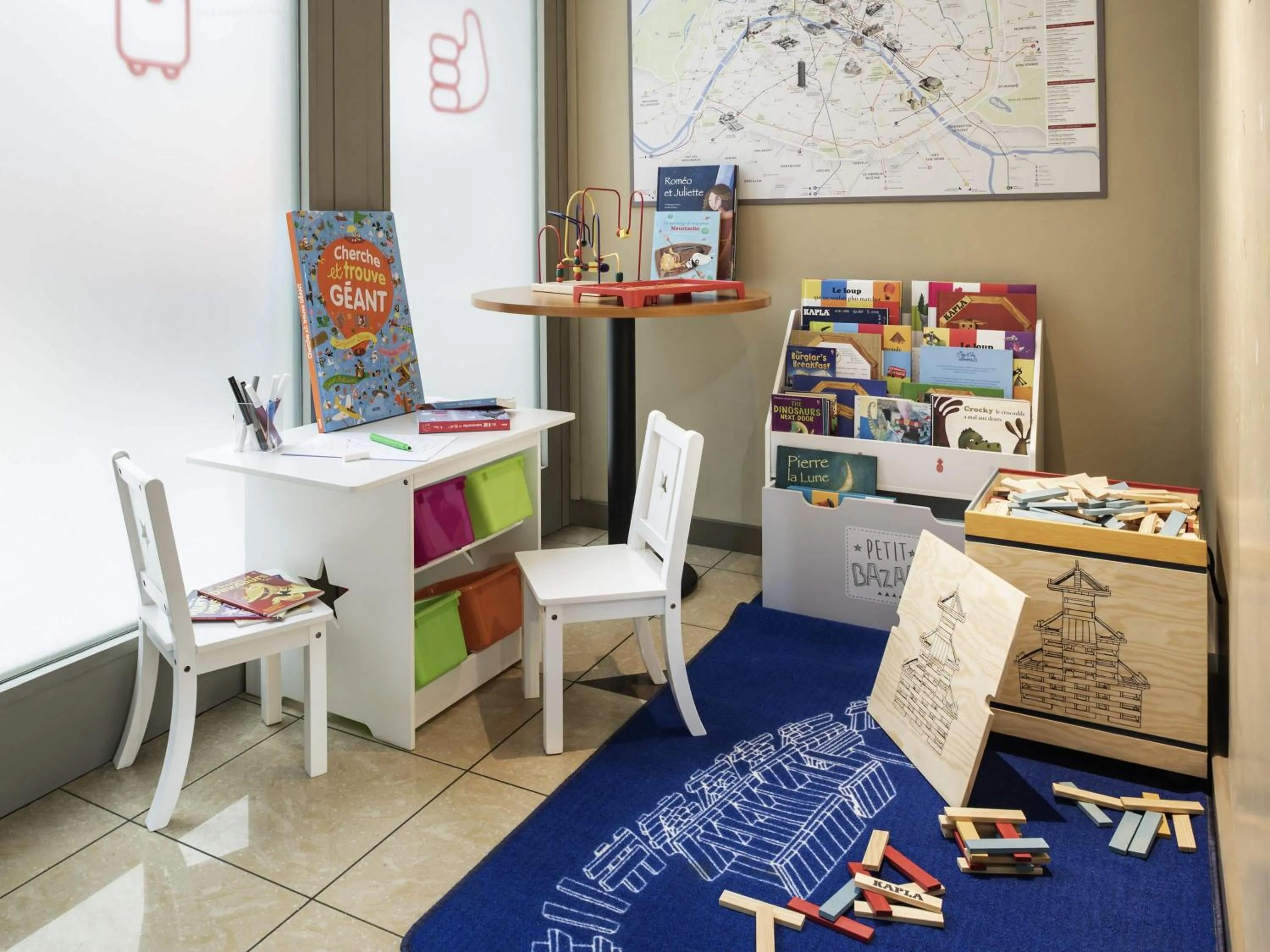 Property building in Aparthotel Adagio La Défense Esplanade