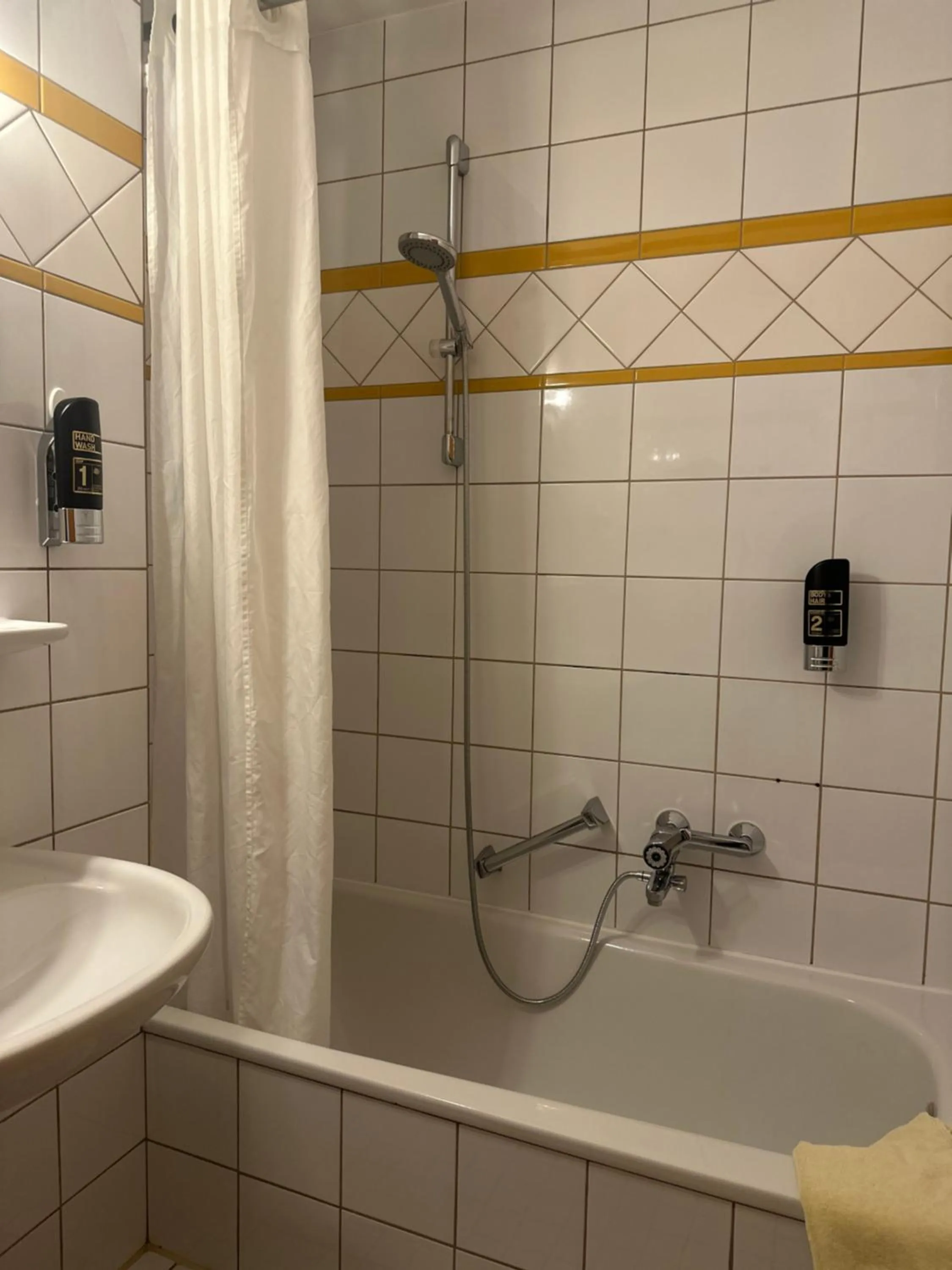 Bathroom in Landgasthaus Hotel Wolters